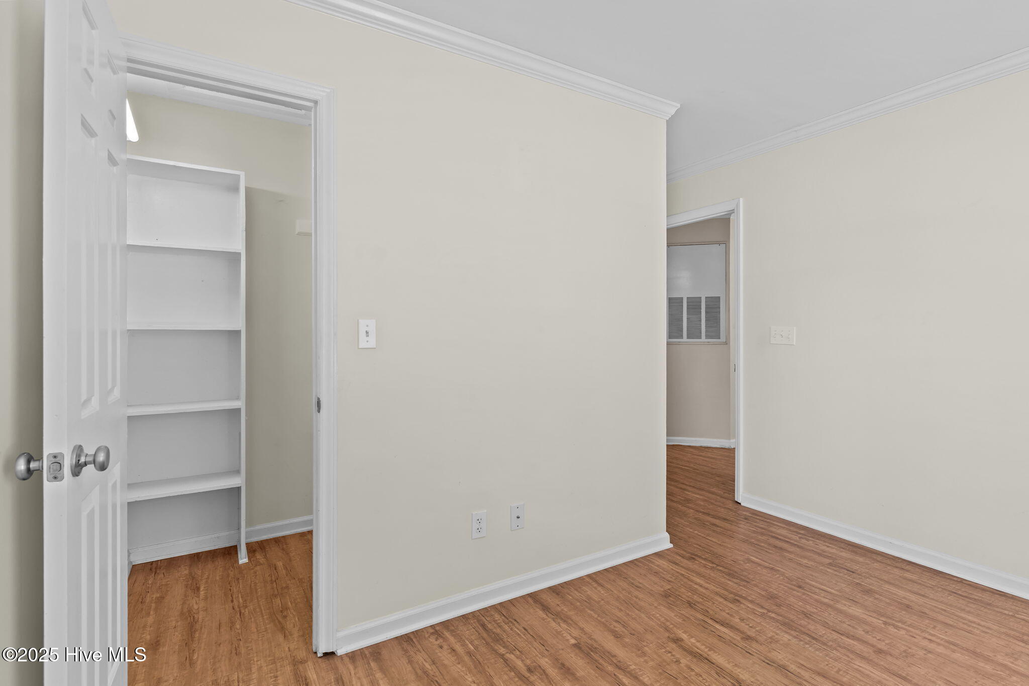 214 NE 59th Street, Oak Island