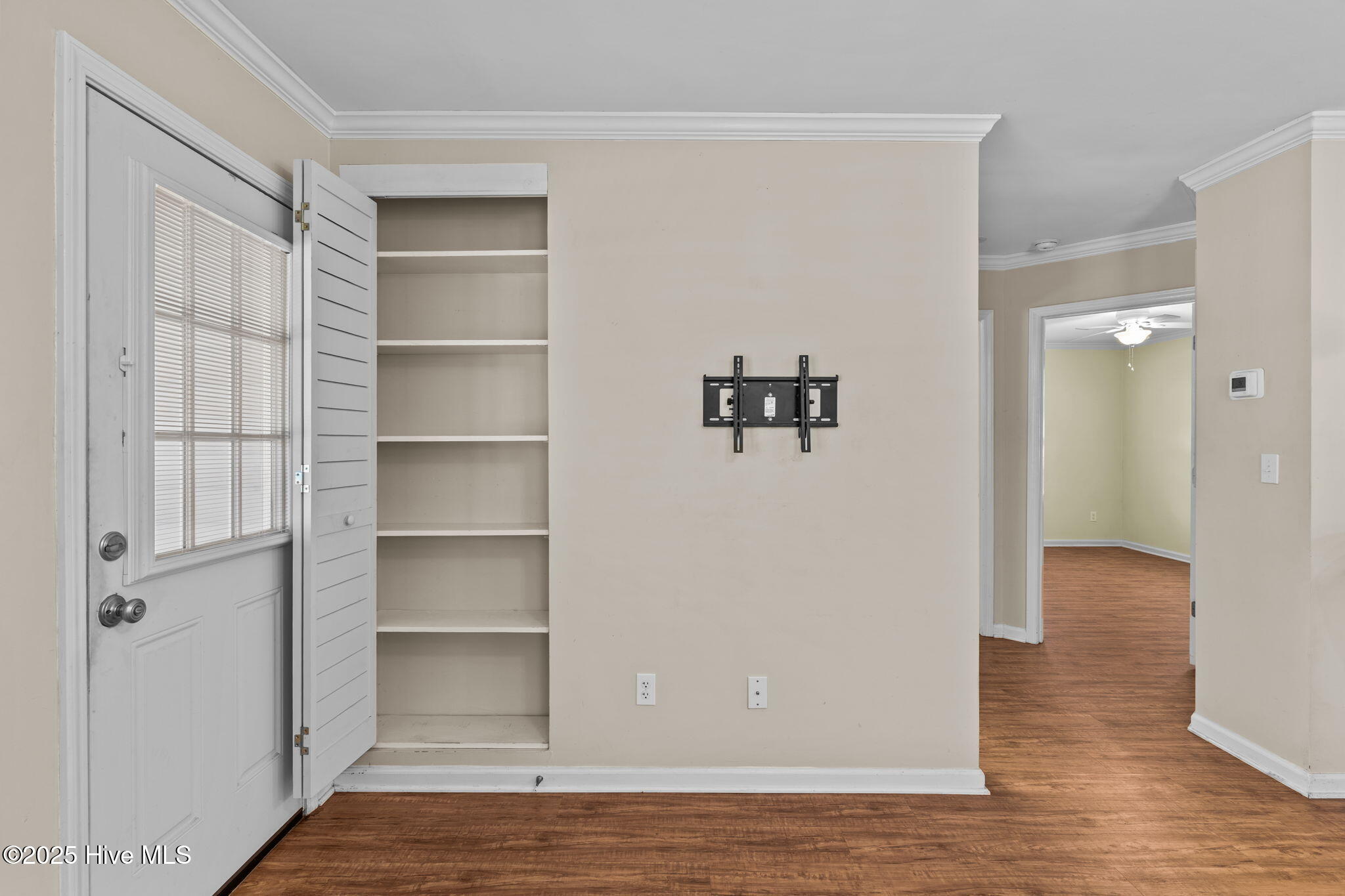 214 NE 59th Street, Oak Island