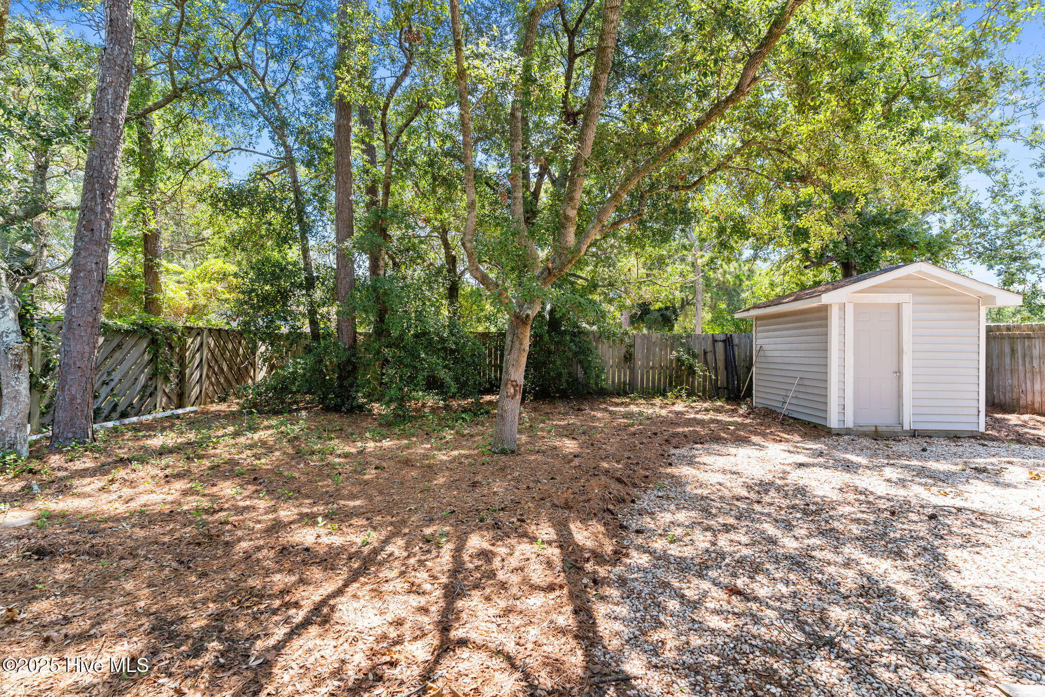 214 NE 59th Street, Oak Island