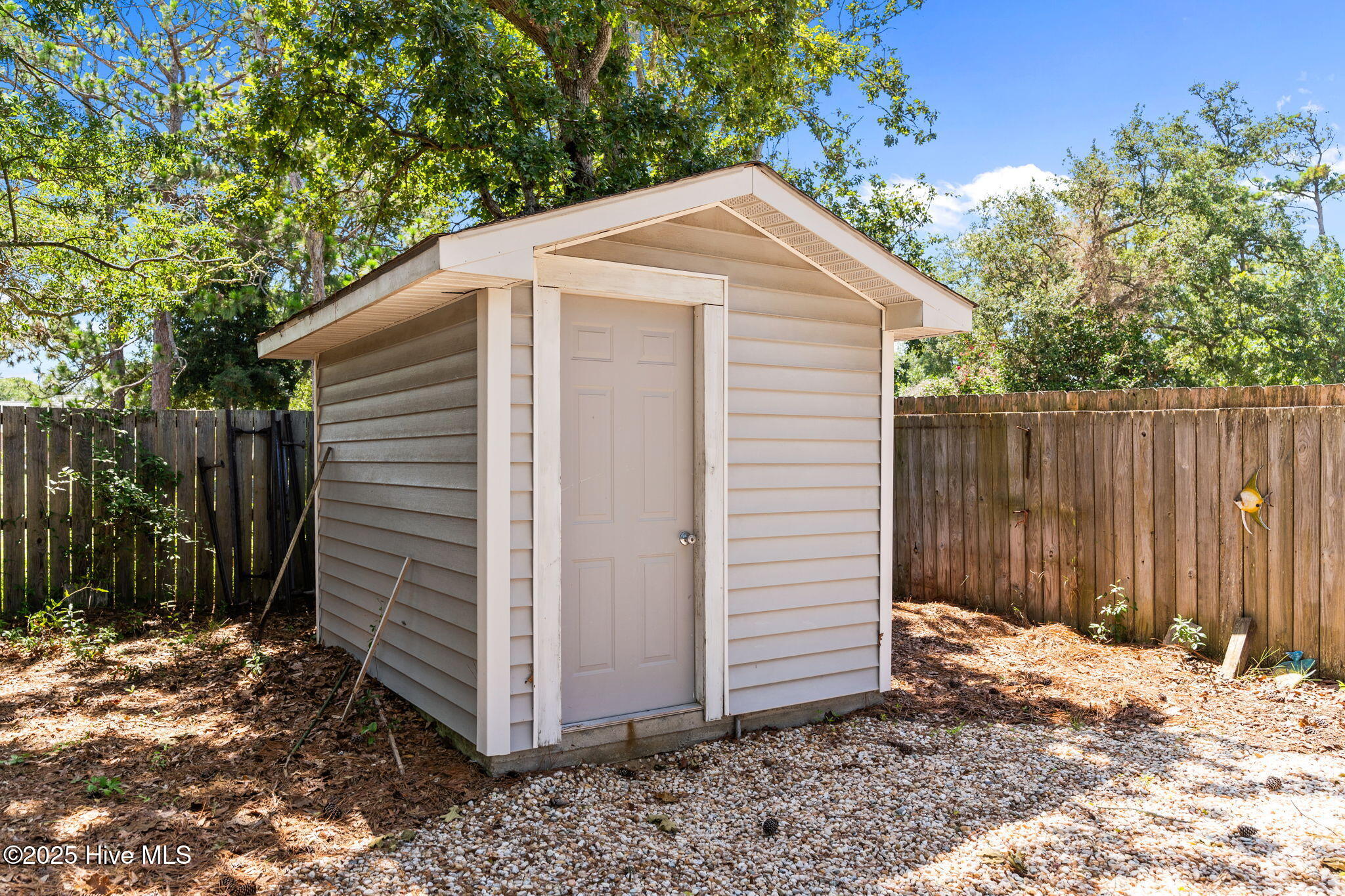 214 NE 59th Street, Oak Island