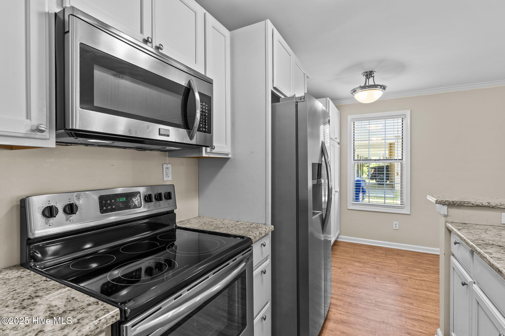 214 NE 59th Street, Oak Island