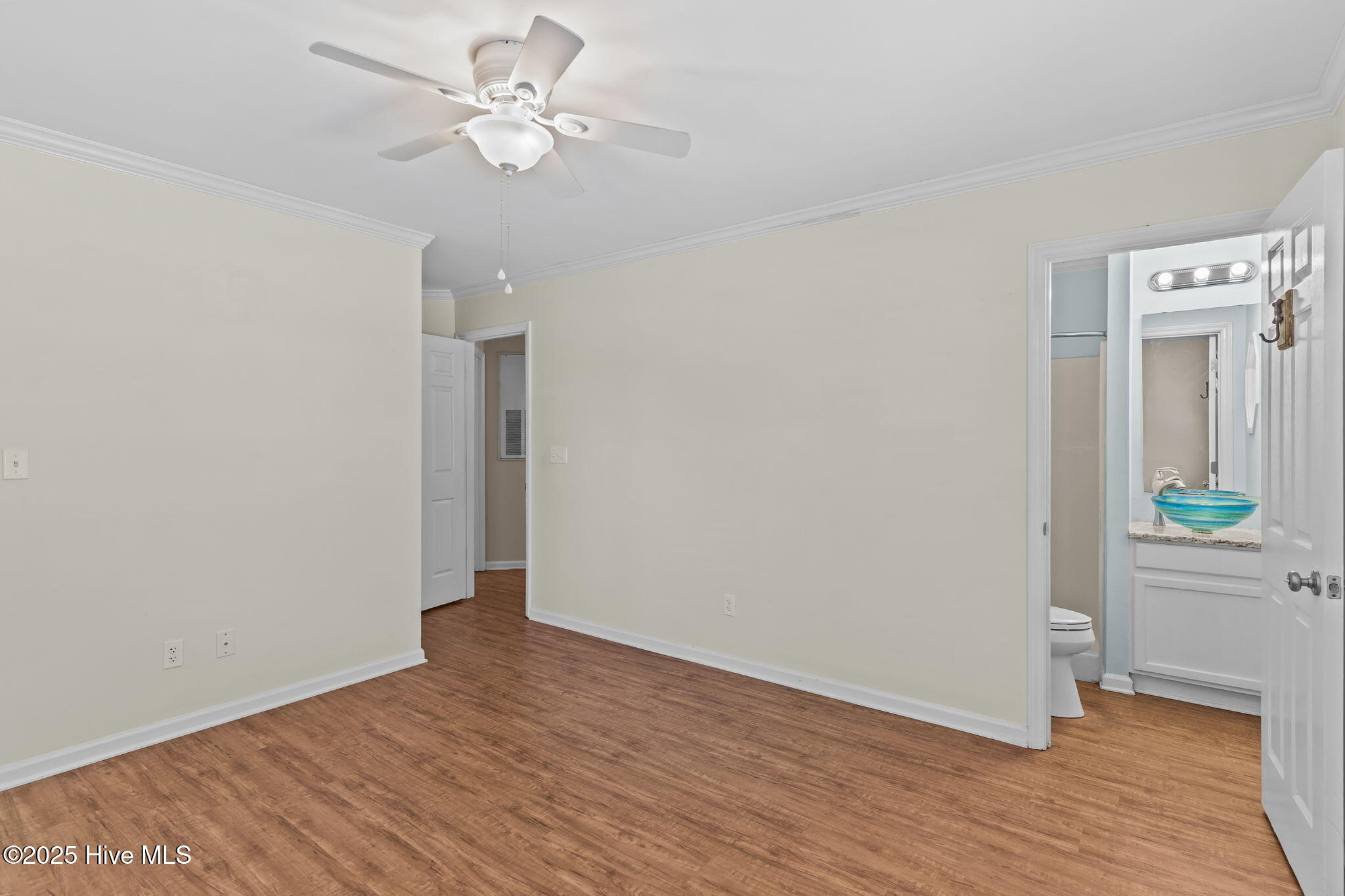 214 NE 59th Street, Oak Island