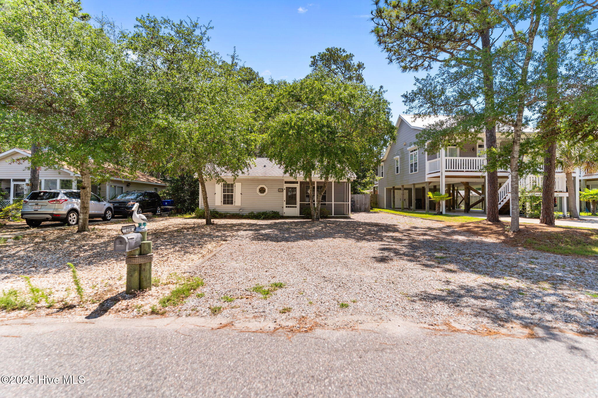 214 NE 59th Street, Oak Island