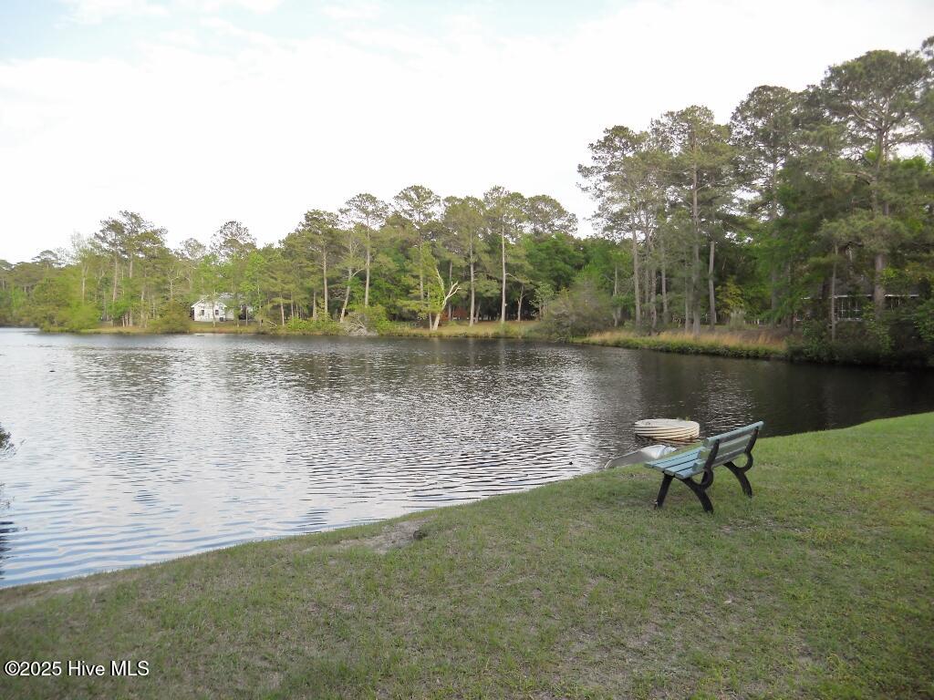 669 Pelican Circle