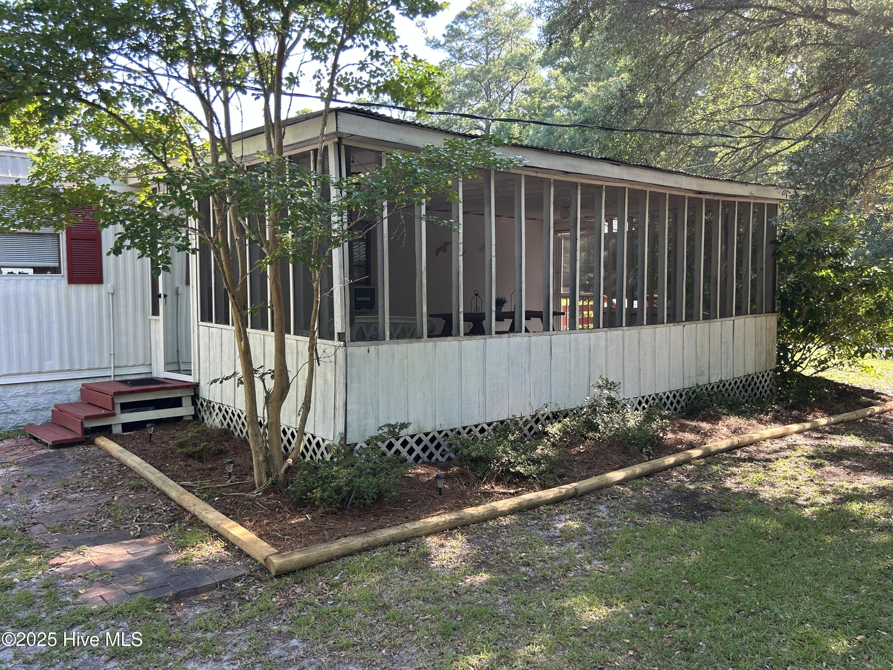 2525 Brookford Lane SW