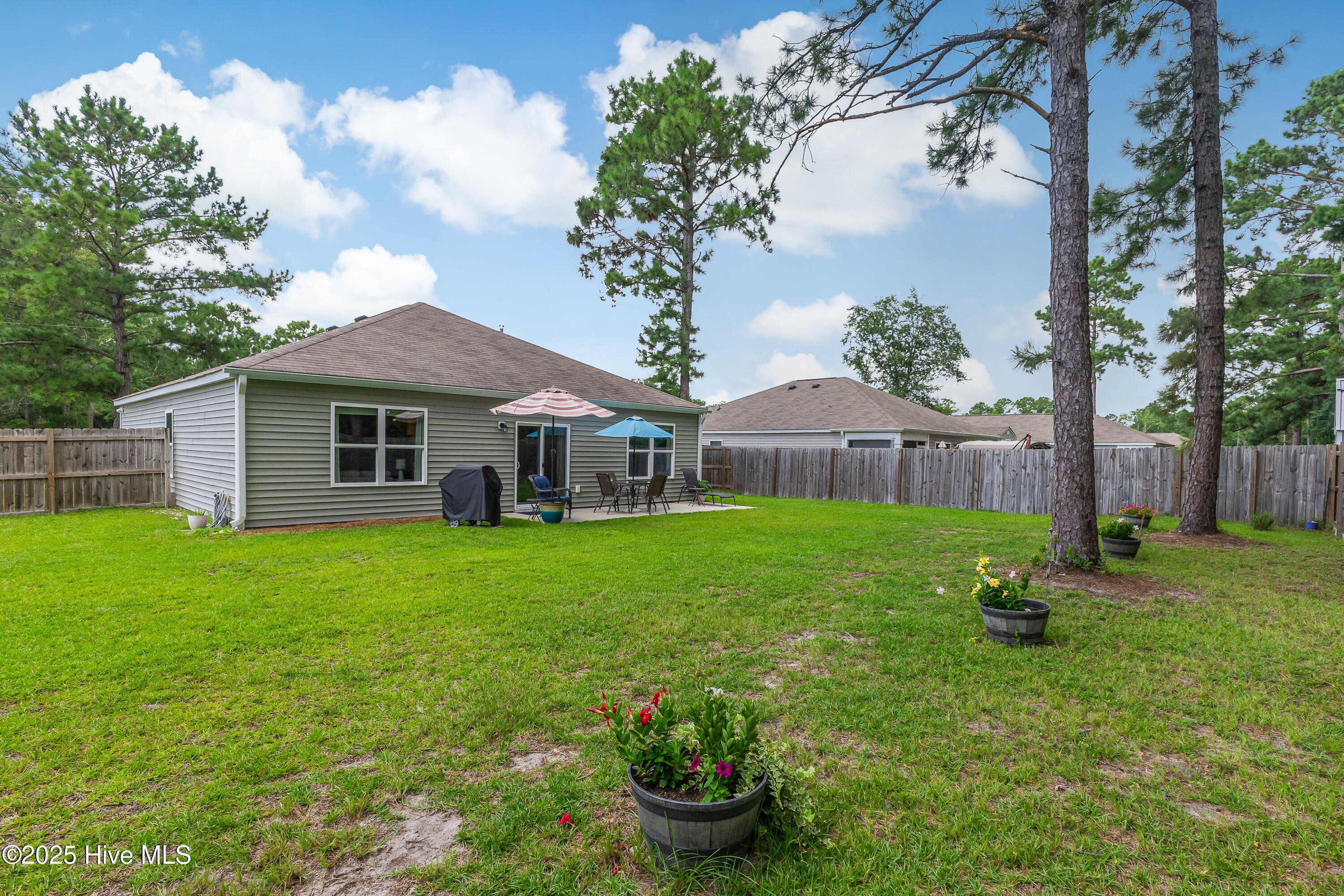 386 Ellis Road SE