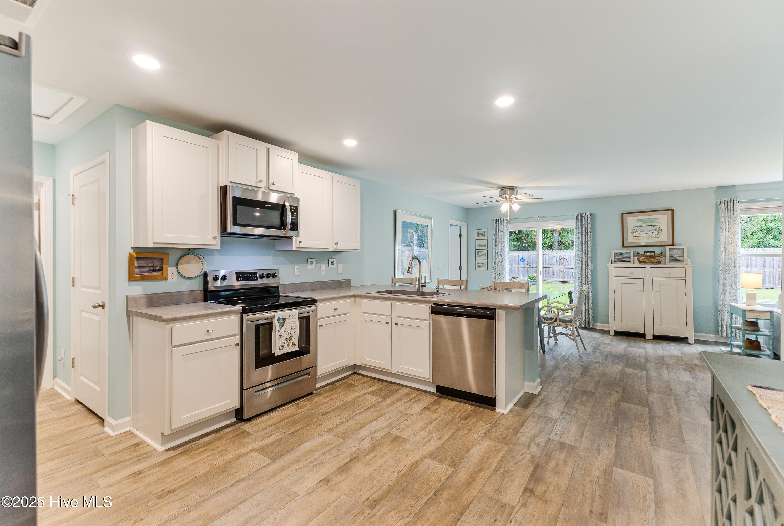 386 Ellis Road SE