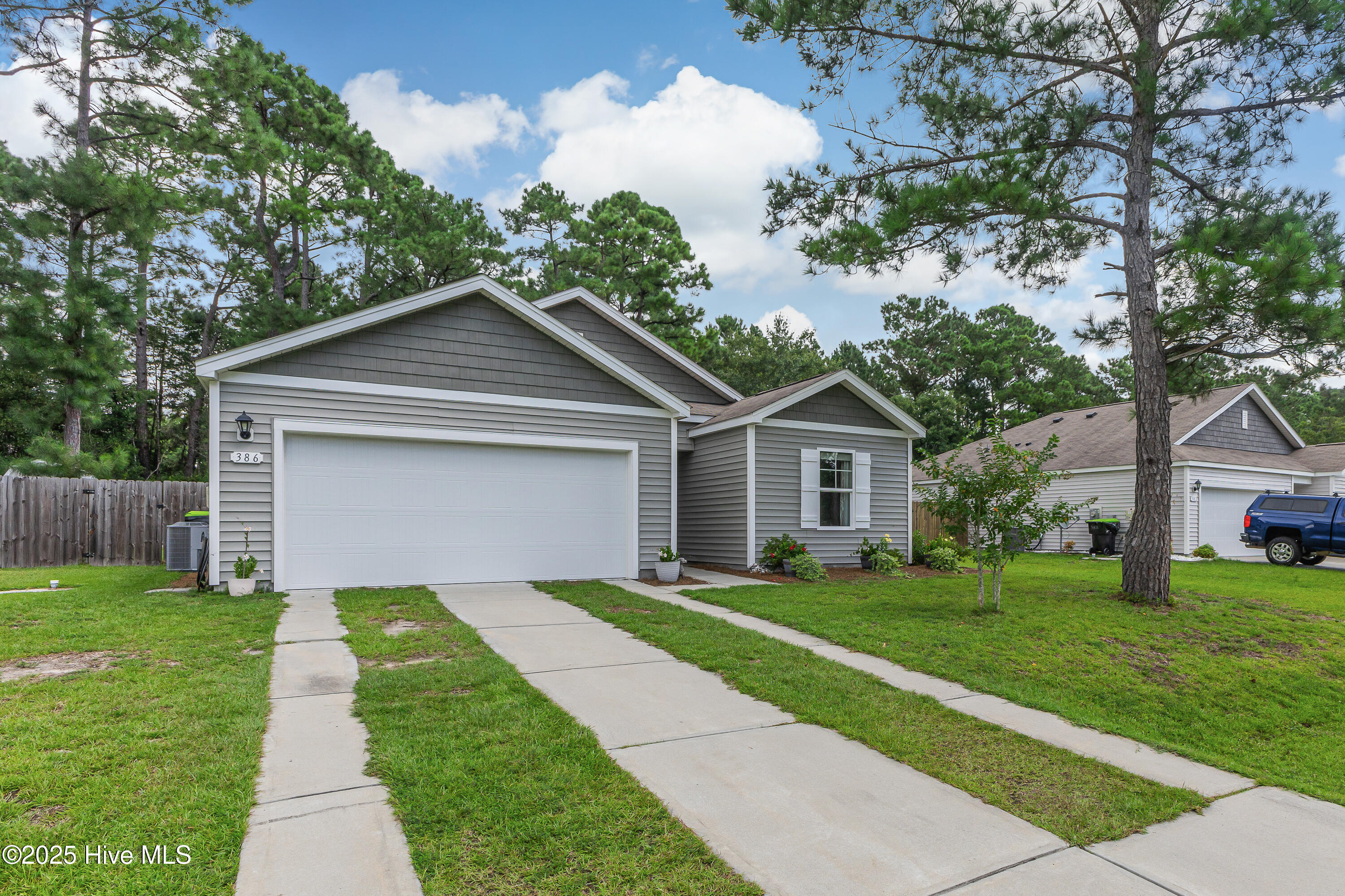 386 Ellis Road SE