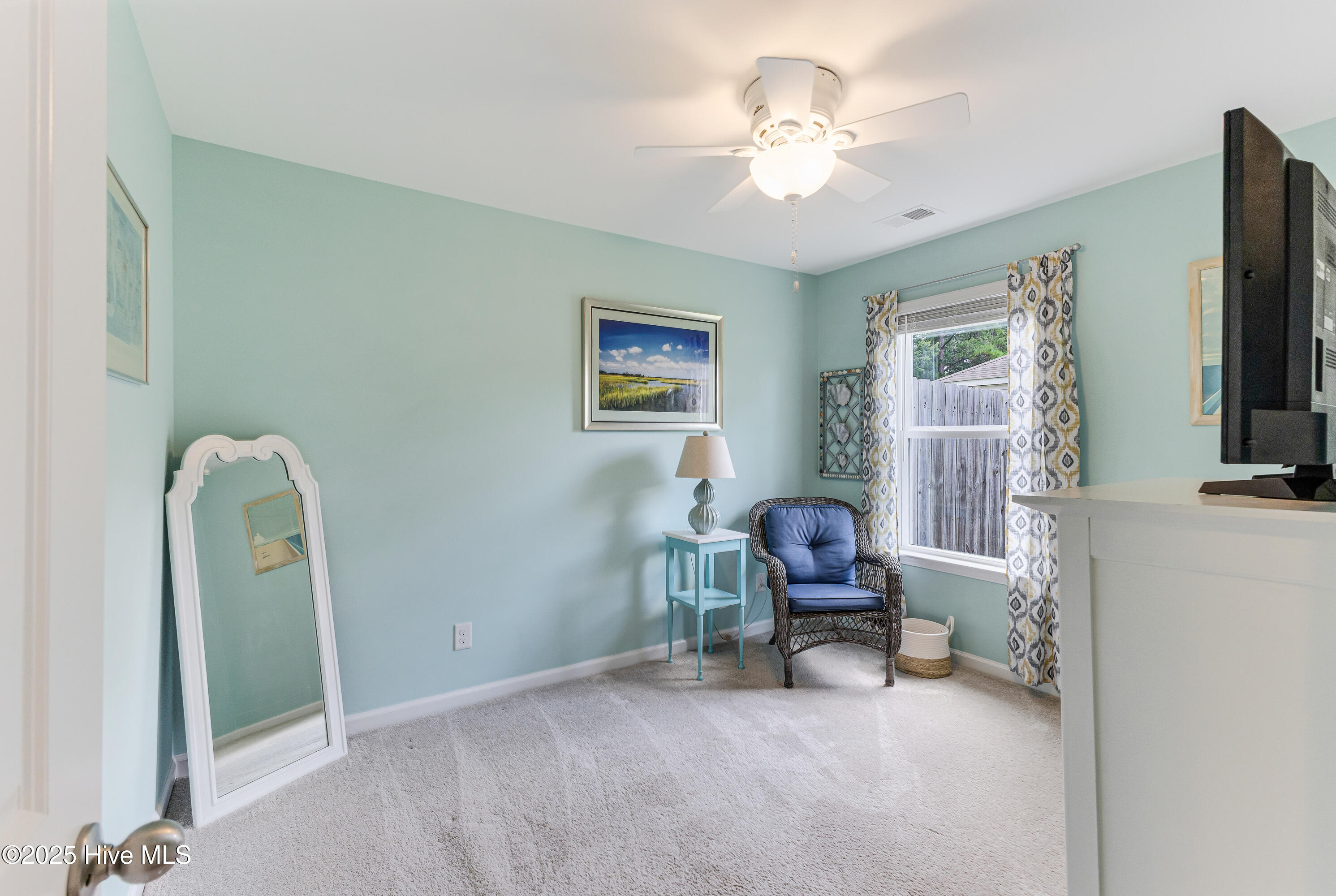 386 Ellis Road SE