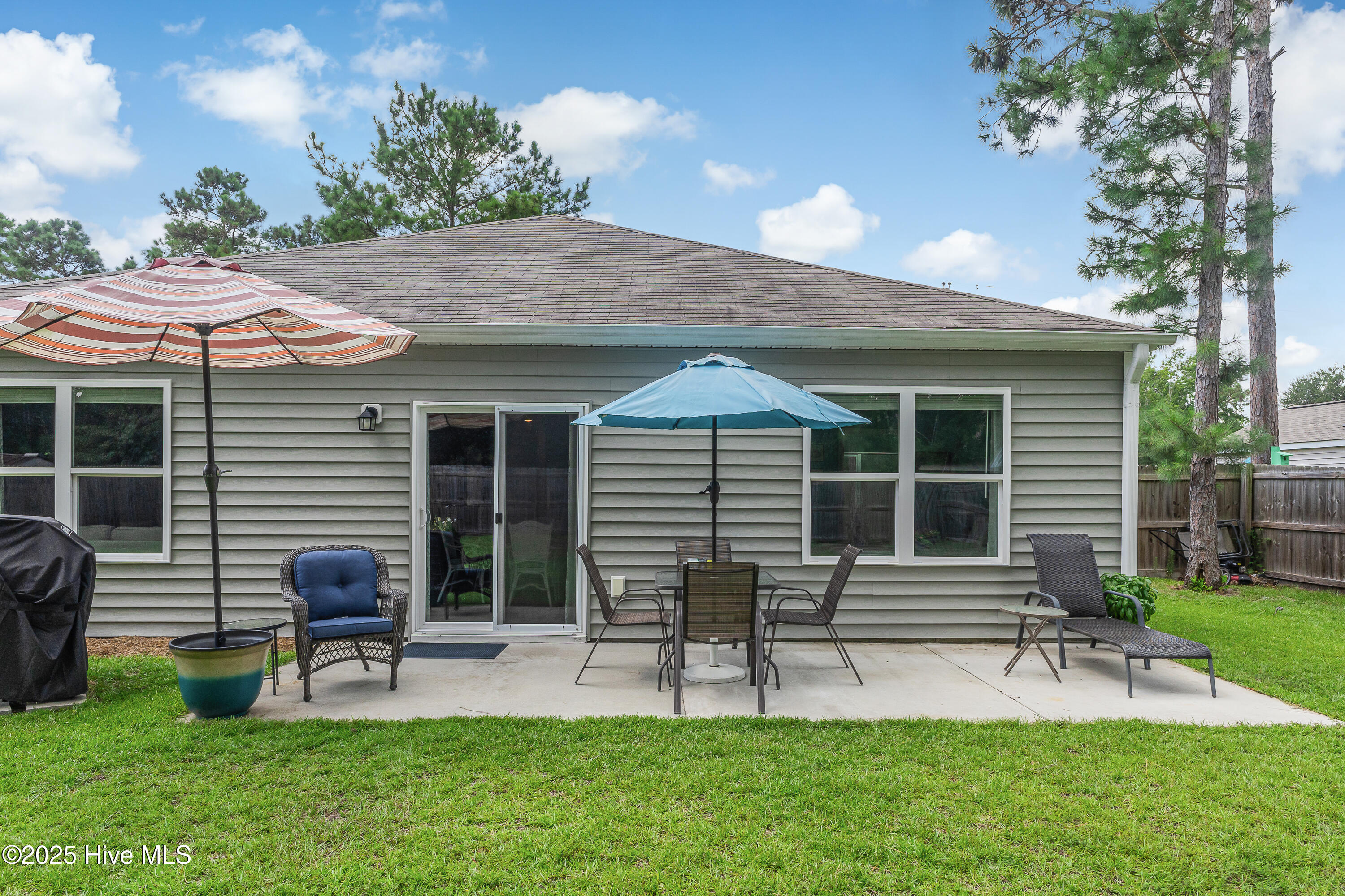 386 Ellis Road SE