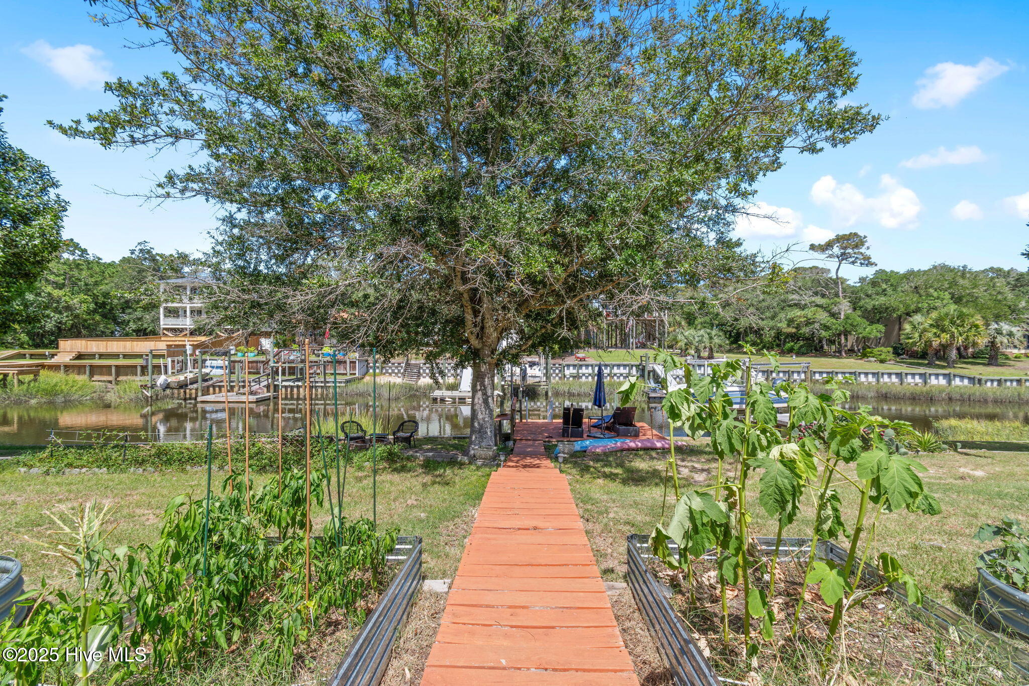 126 E Island Drive