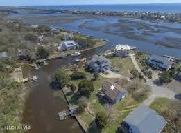 126 E Island Drive