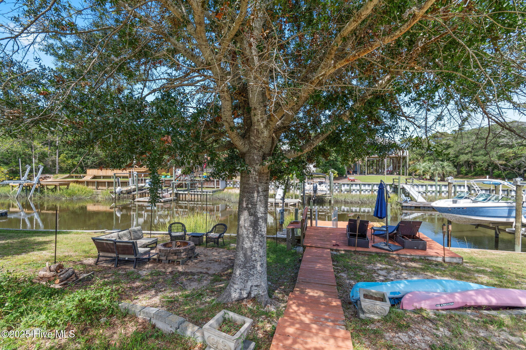 126 E Island Drive