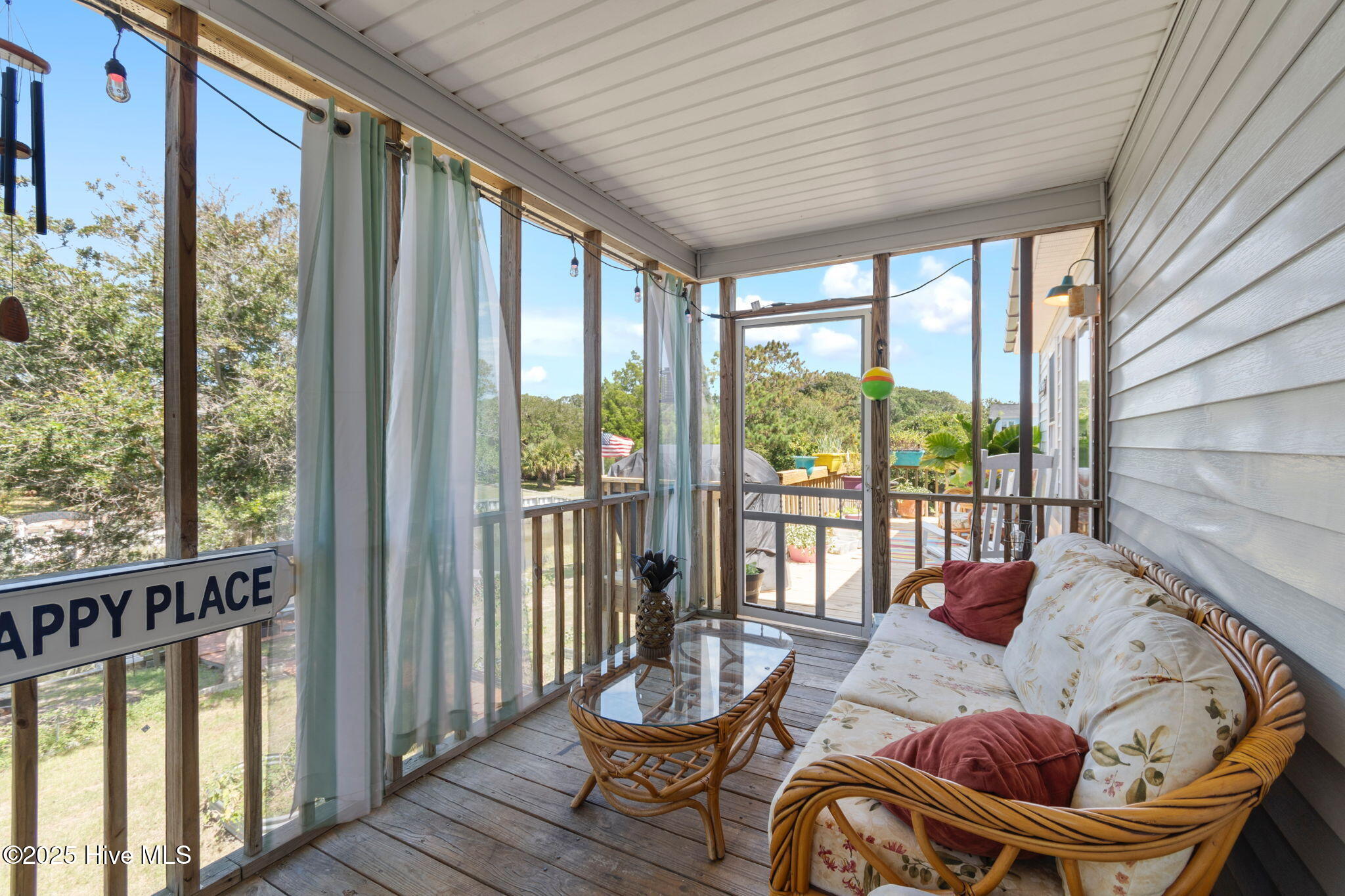126 E Island Drive