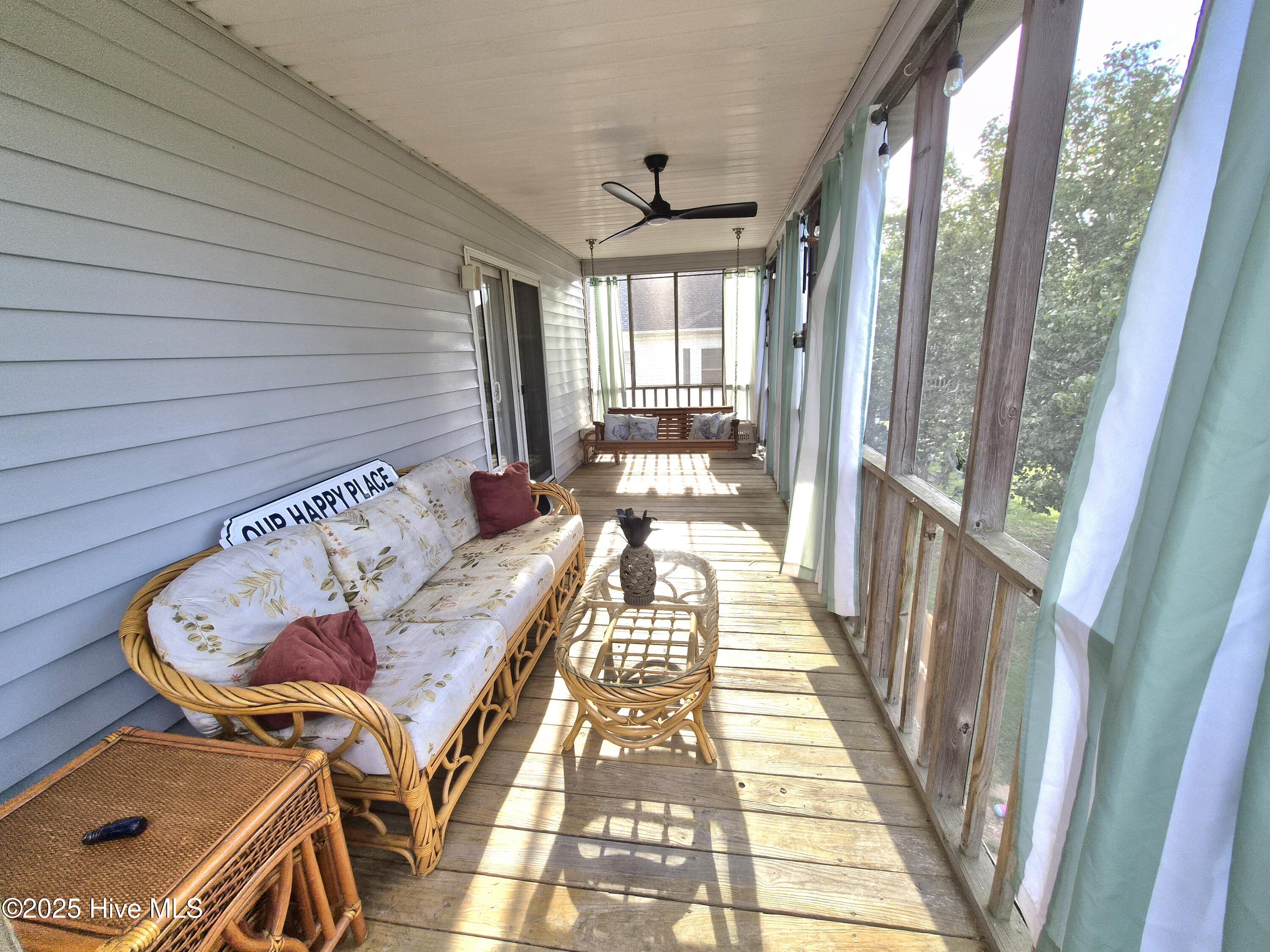 126 E Island Drive