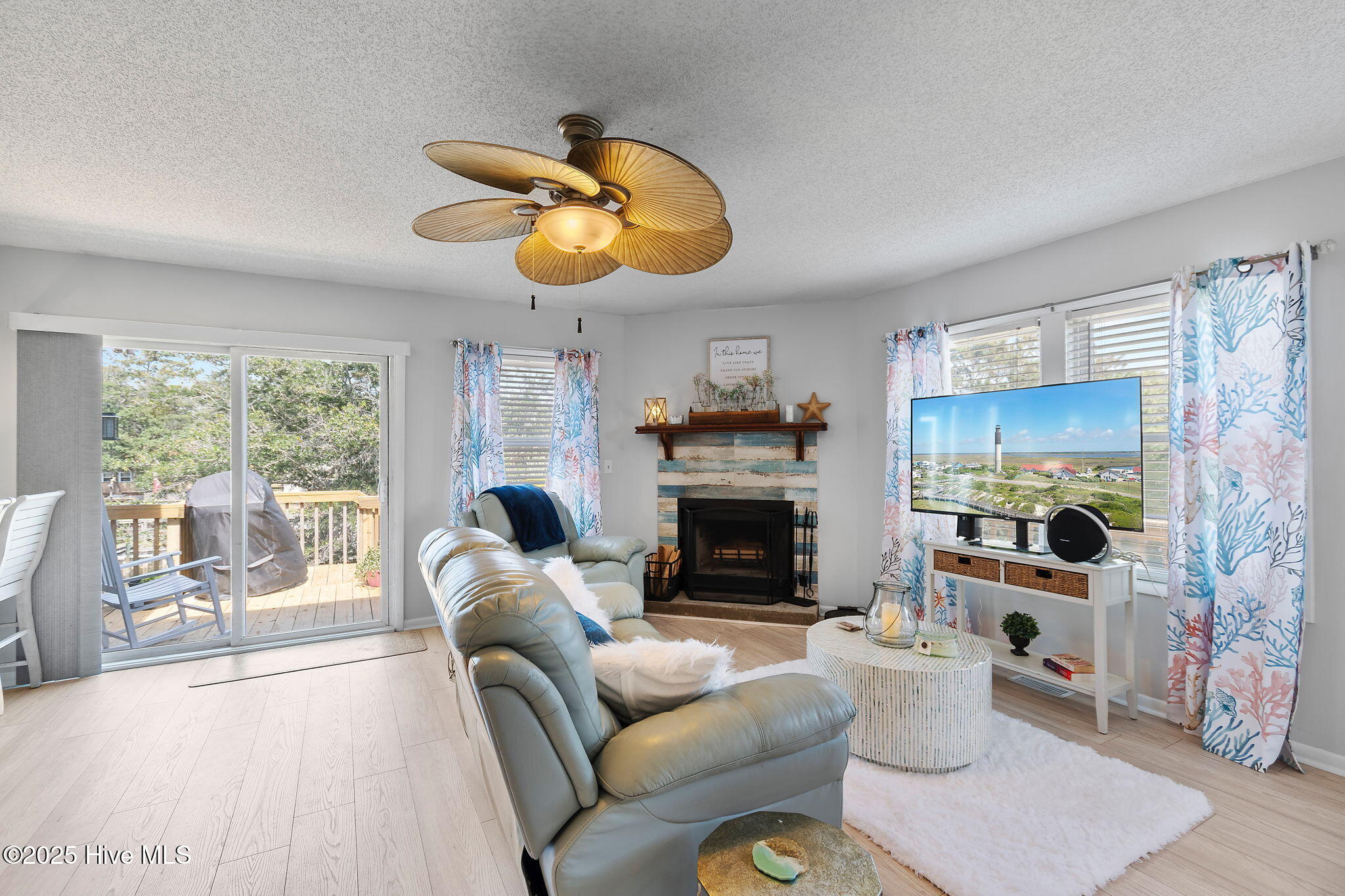 126 E Island Drive