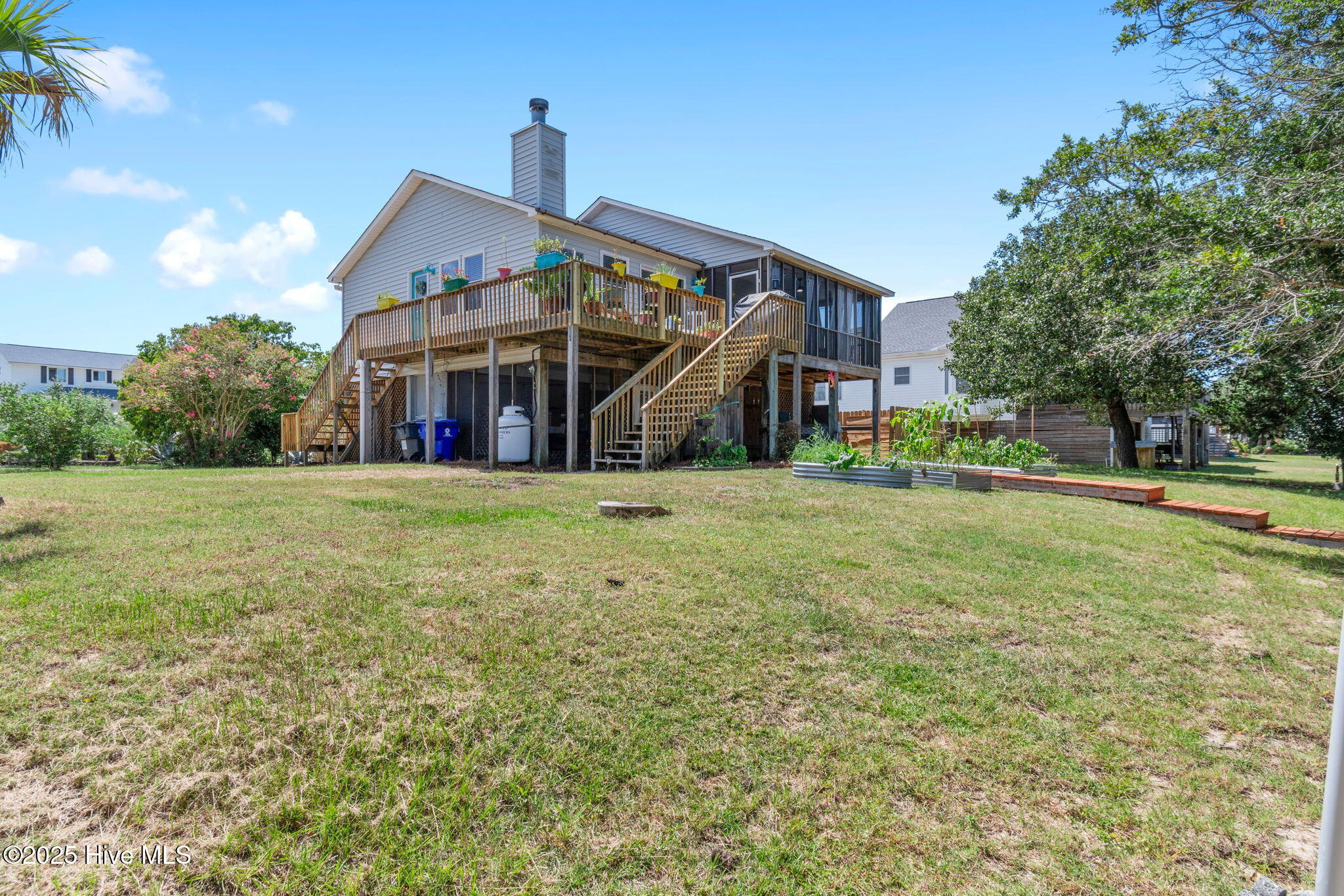 126 E Island Drive