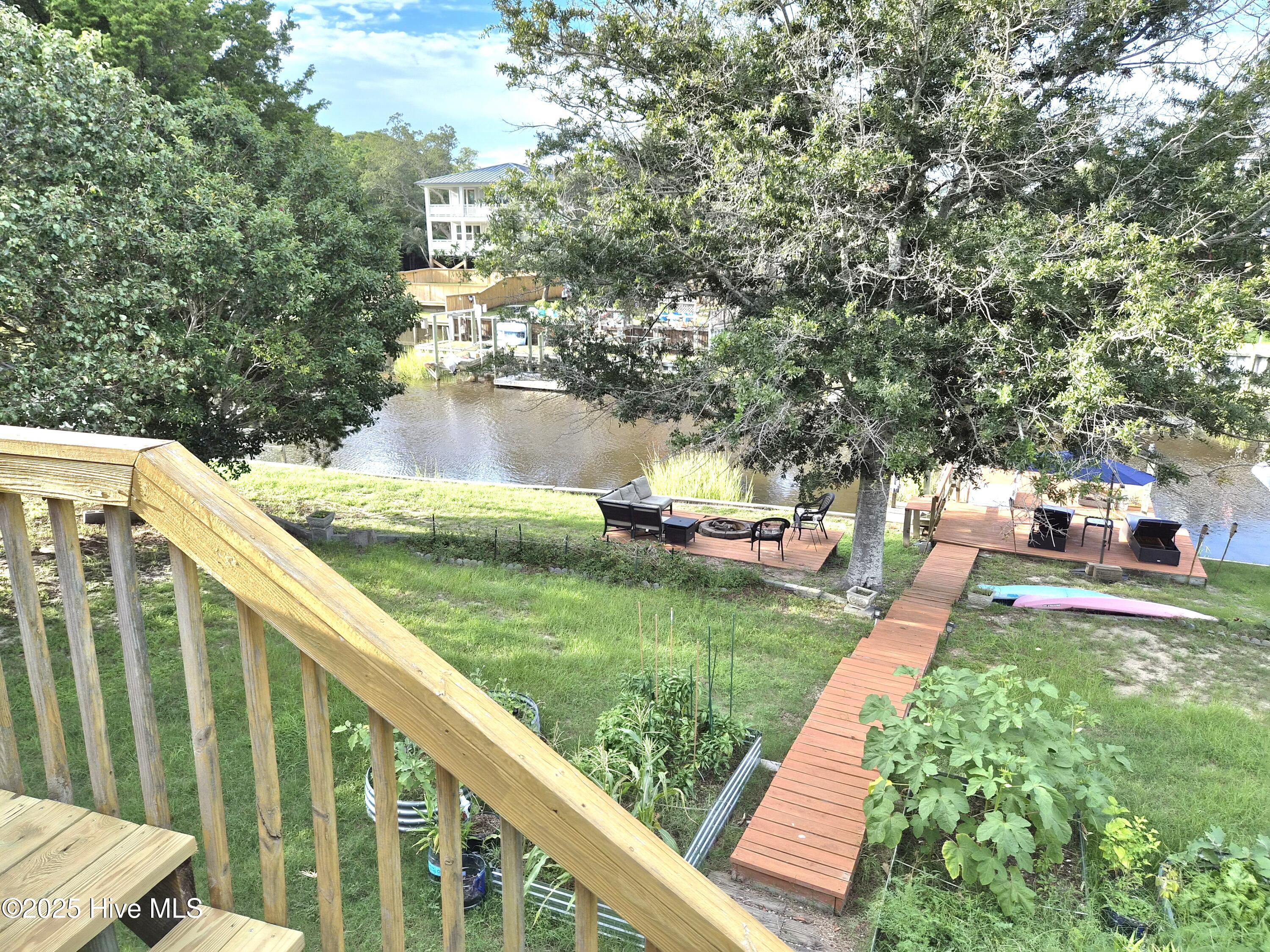 126 E Island Drive