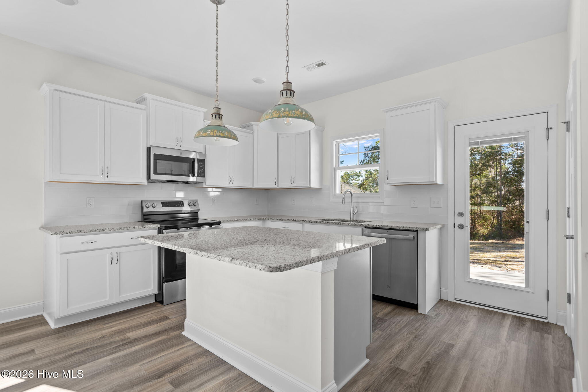 2361 Sunset Harbor Road SE