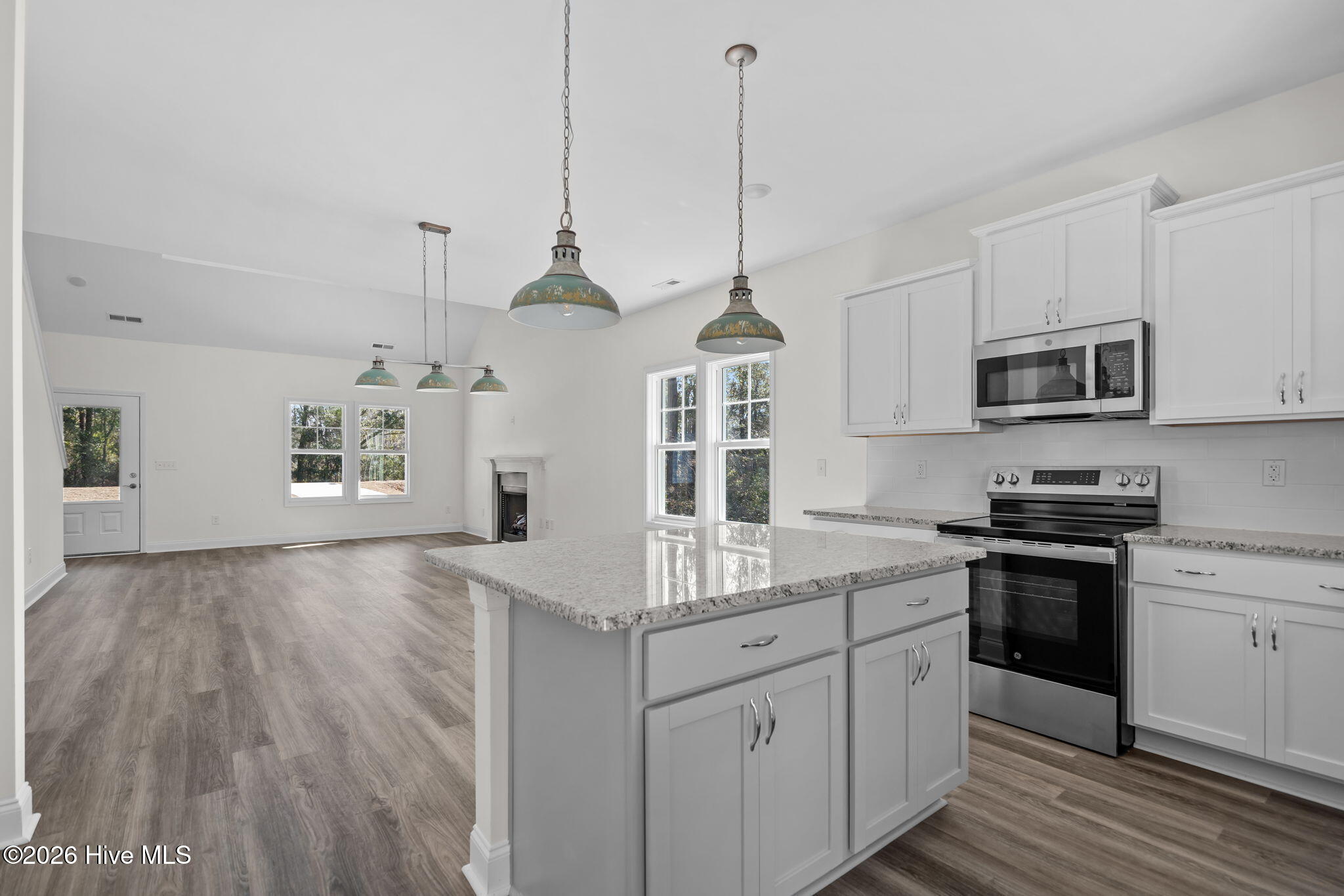 2361 Sunset Harbor Road SE