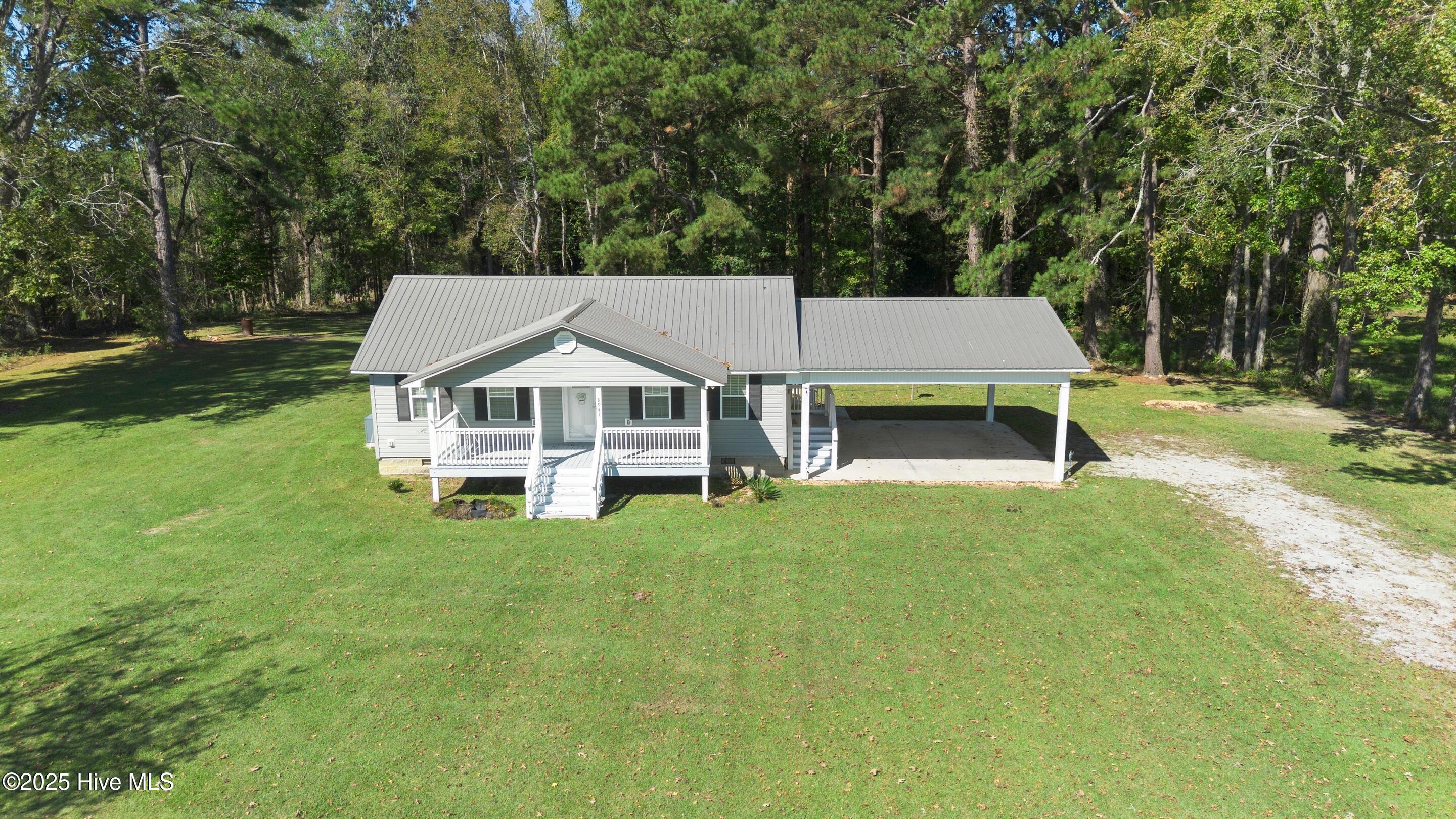 8941 Red Hill Road