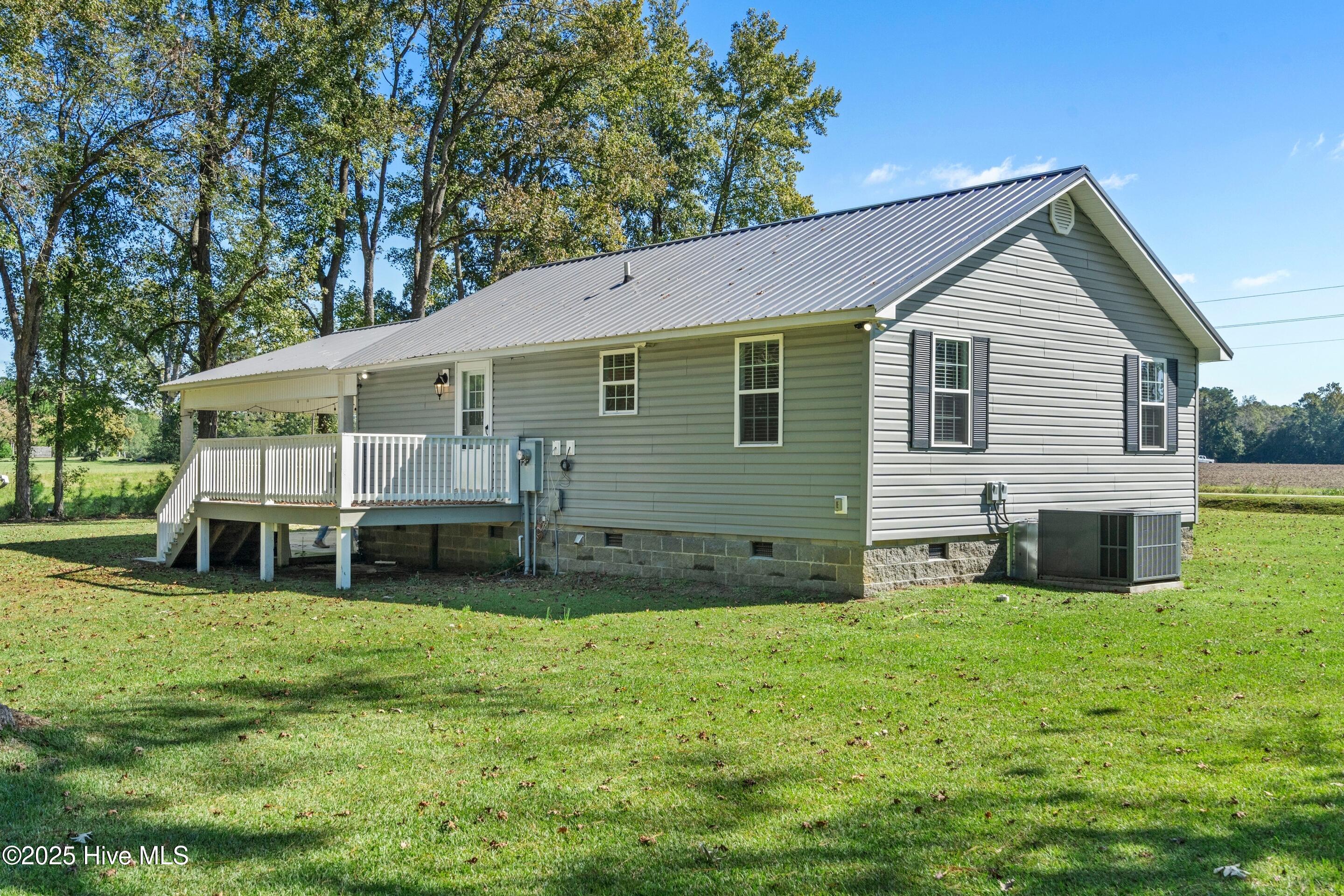 8941 Red Hill Road