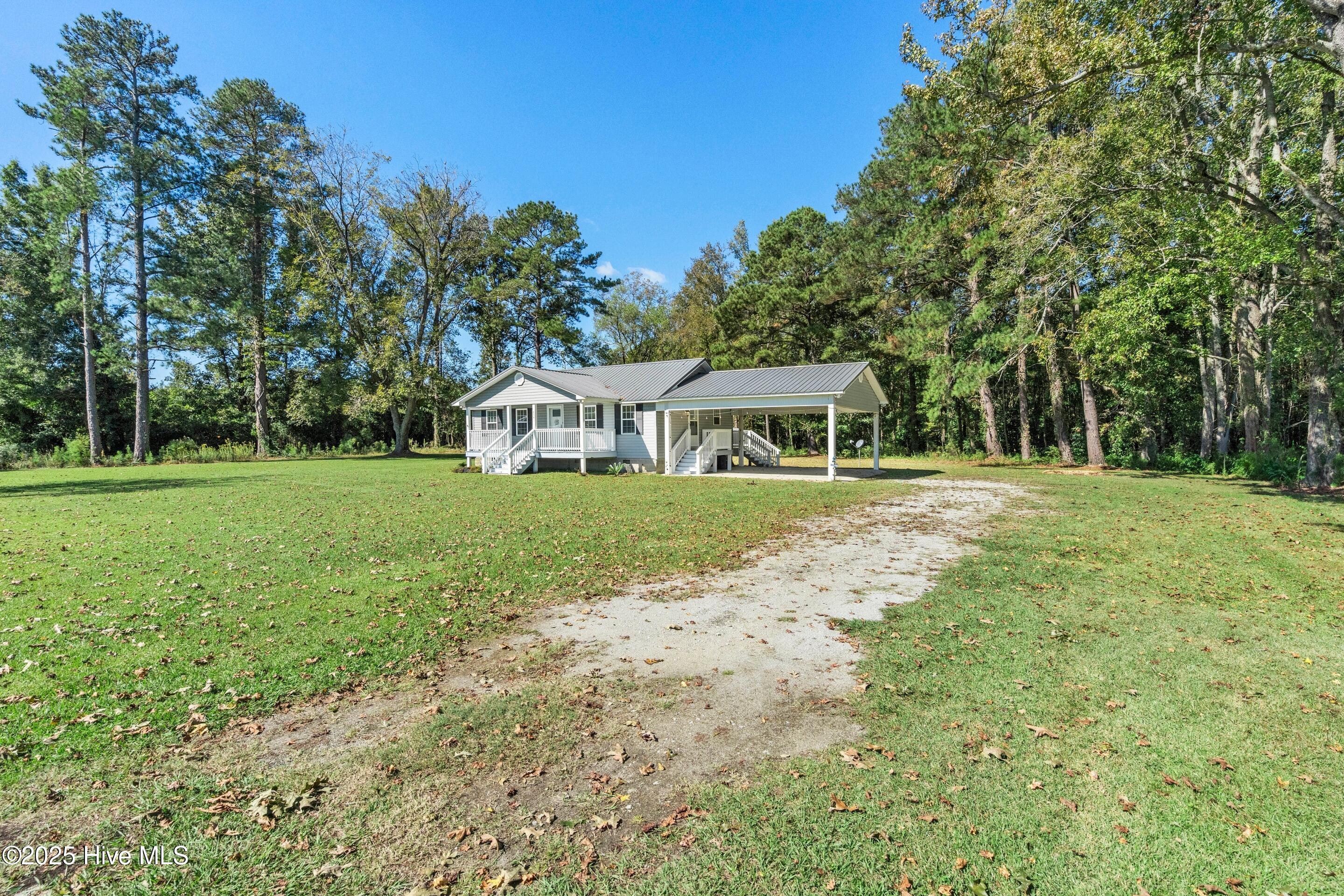 8941 Red Hill Road