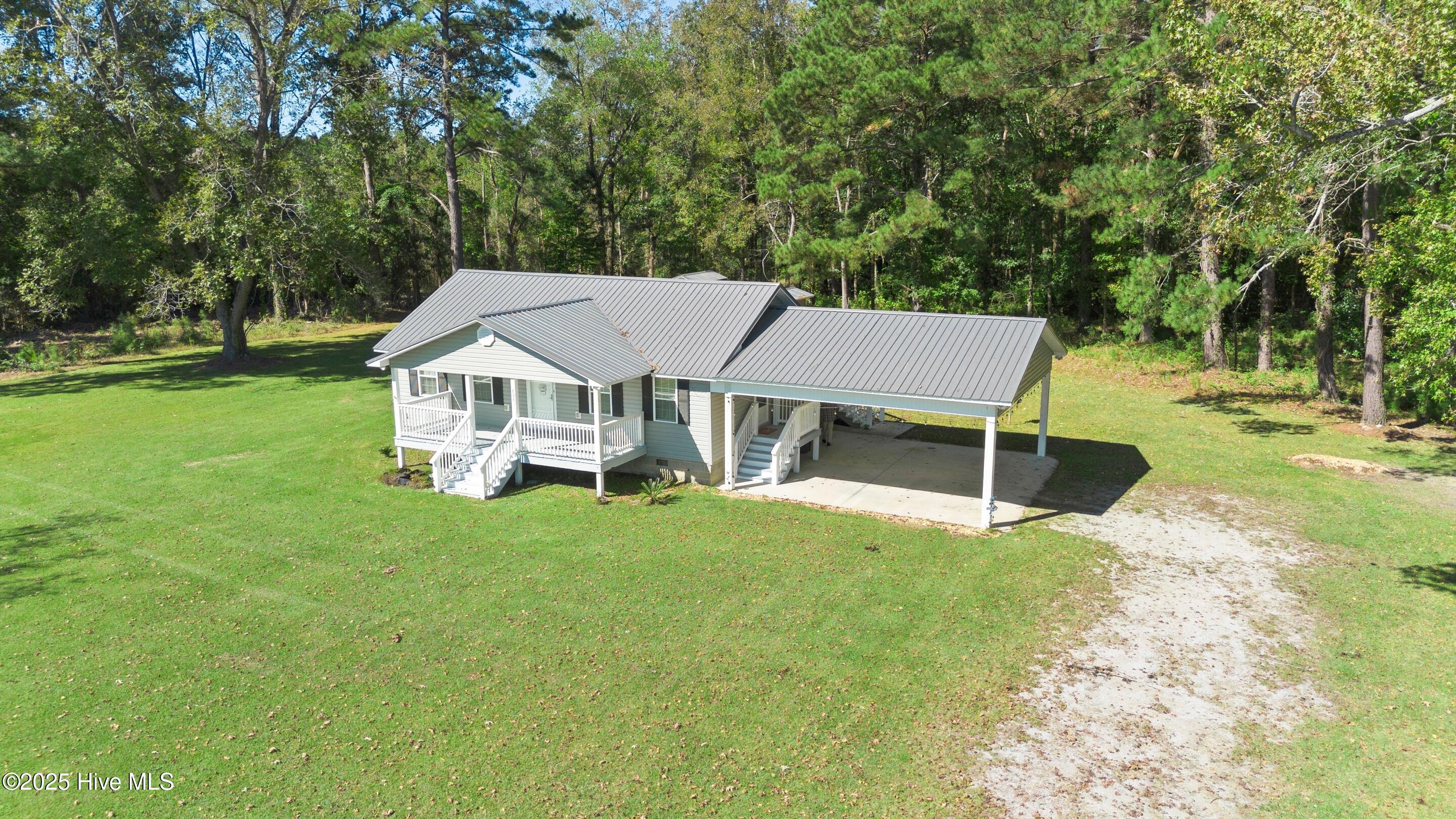8941 Red Hill Road