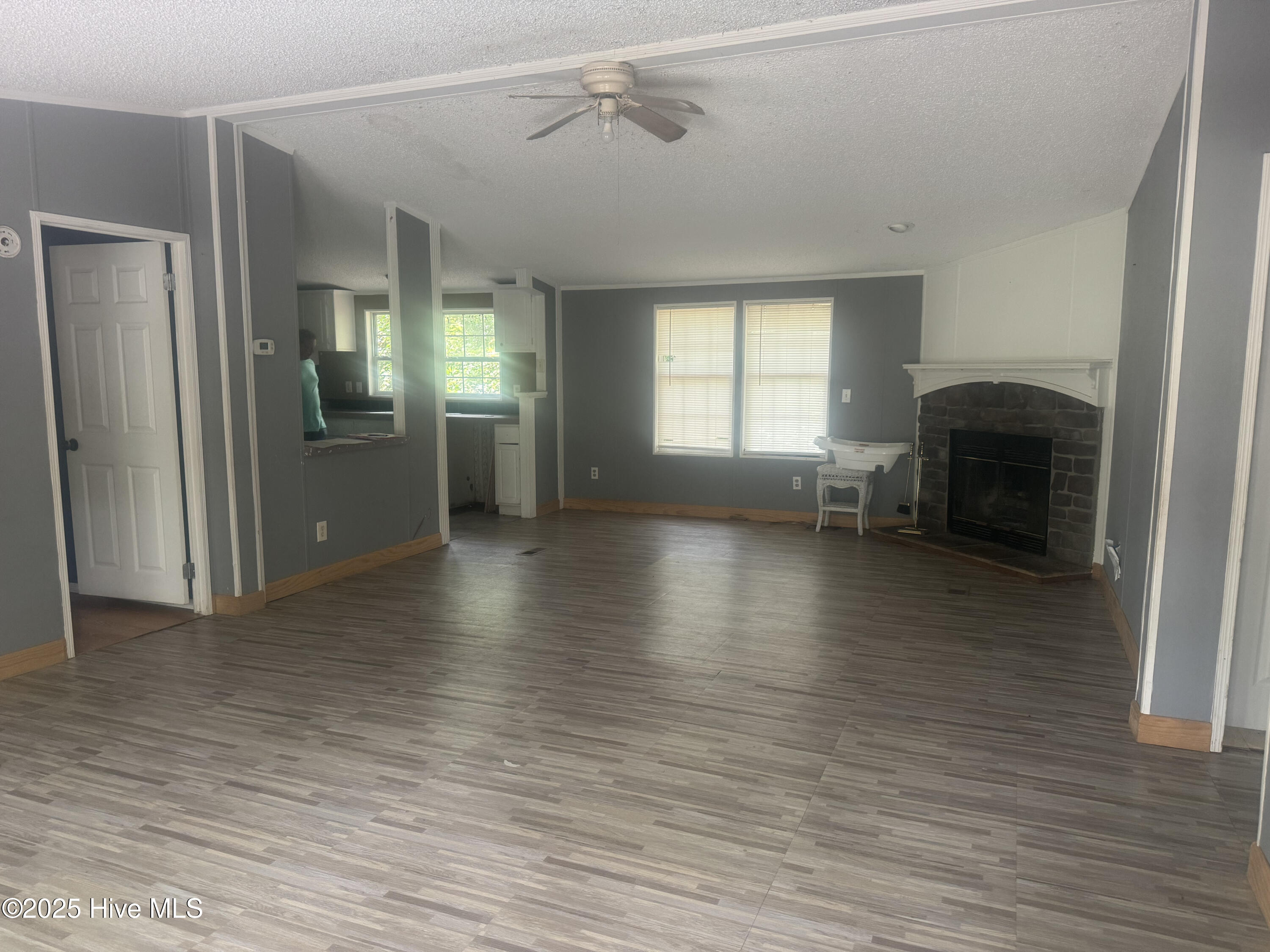 2271 Bob White Road SW