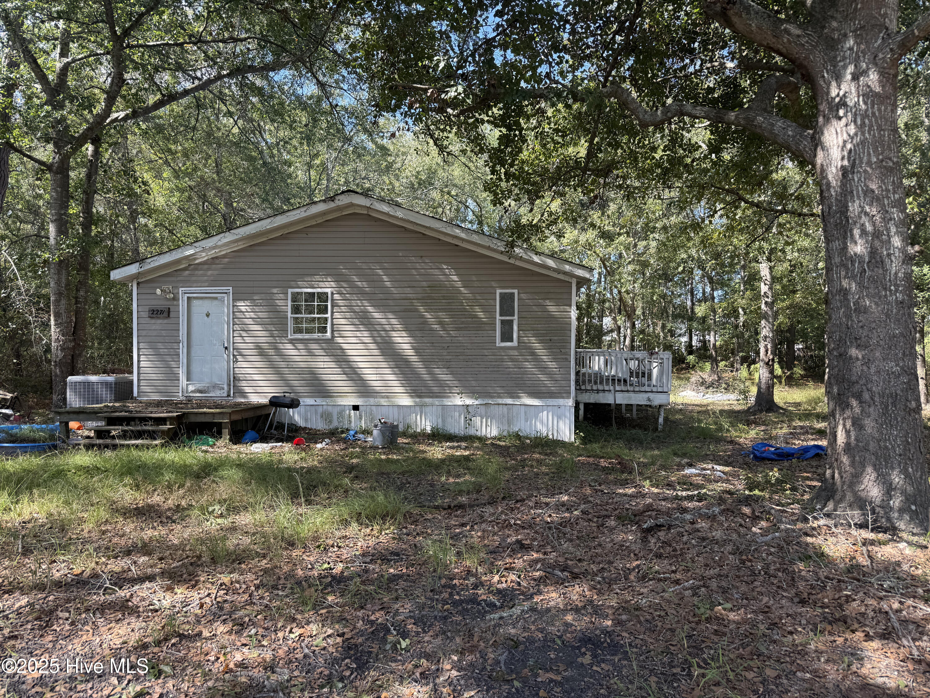 2271 Bob White Road SW