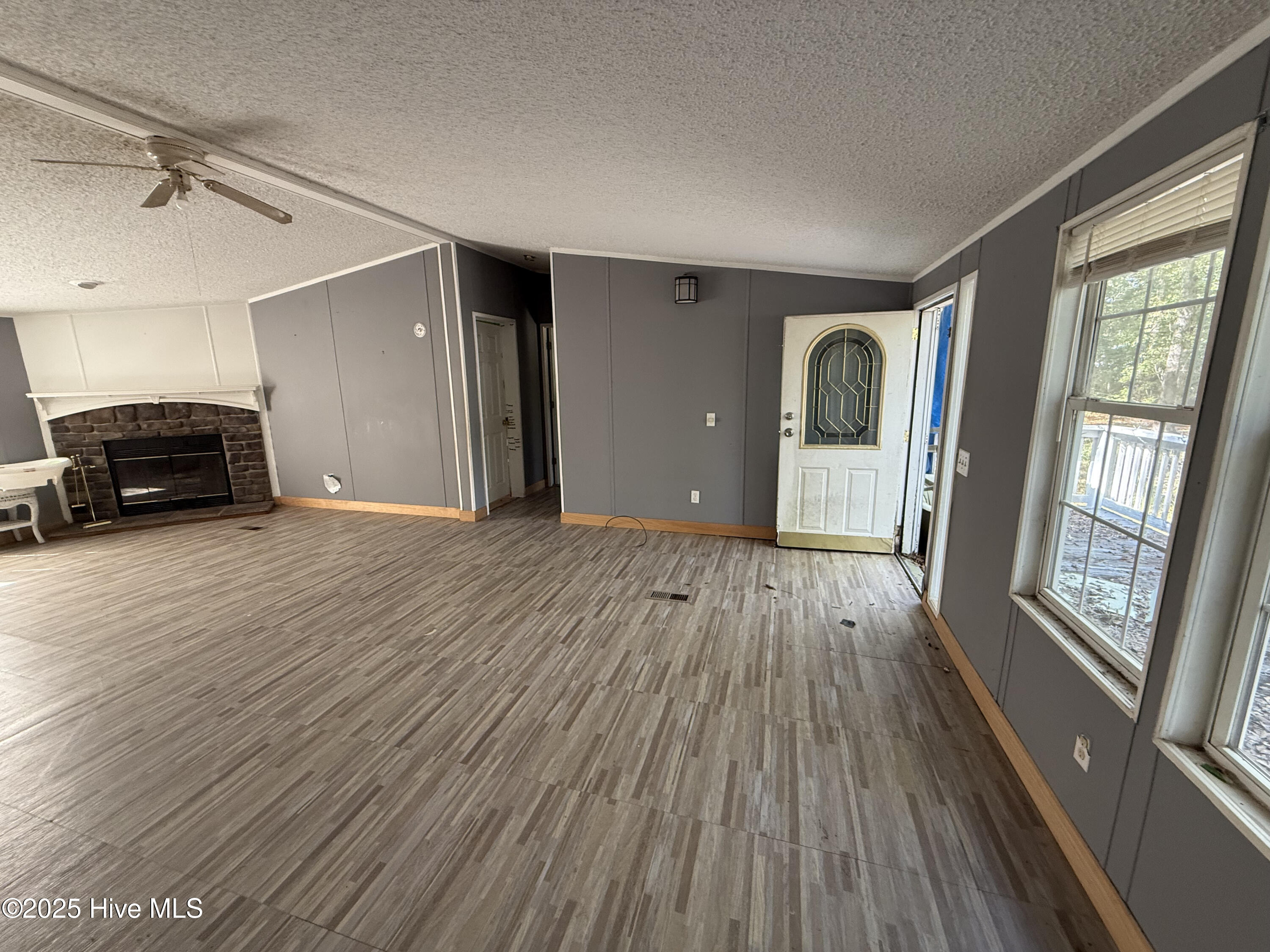 2271 Bob White Road SW