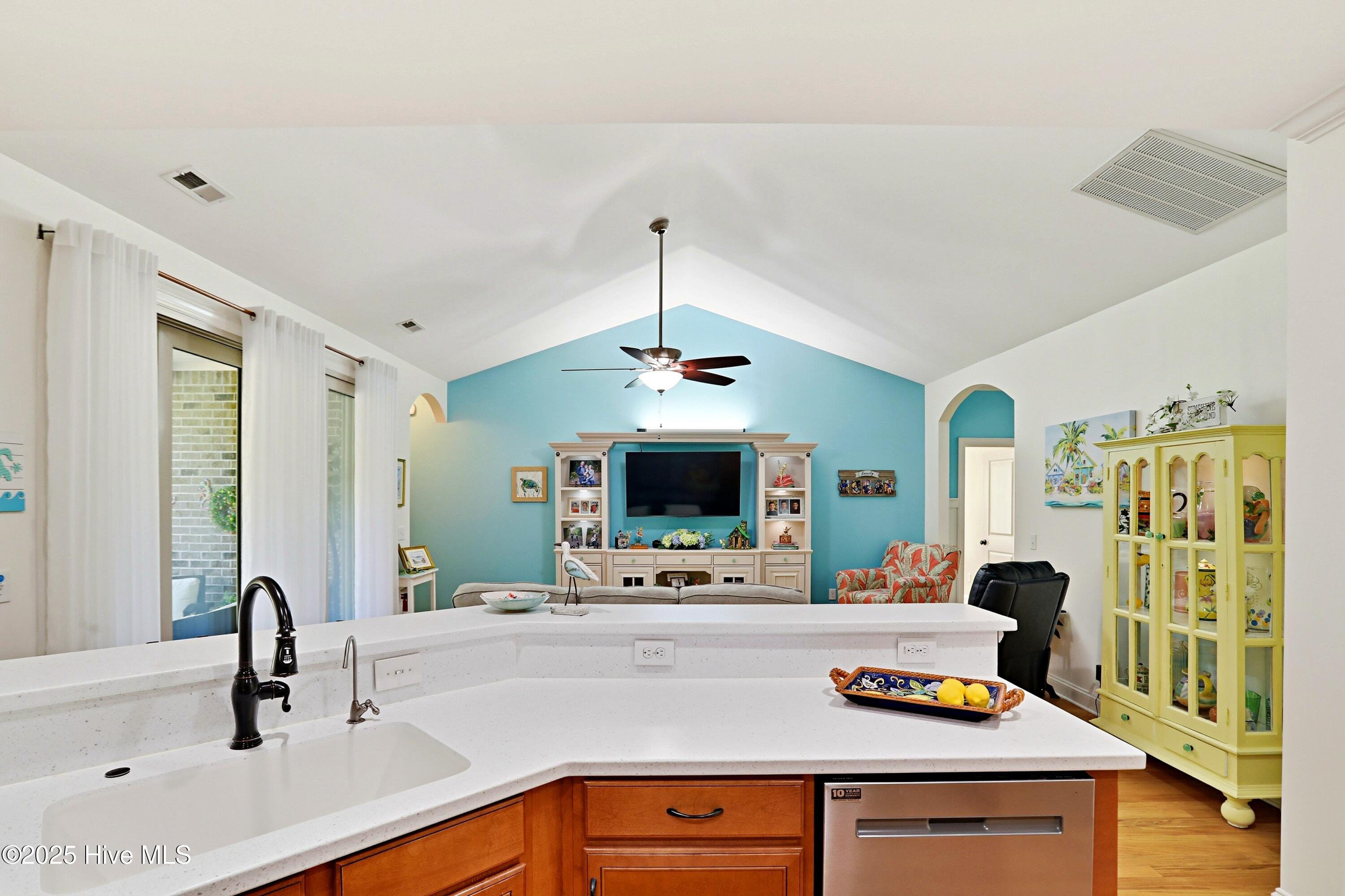 1202 Andora Drive SE, Unit 22