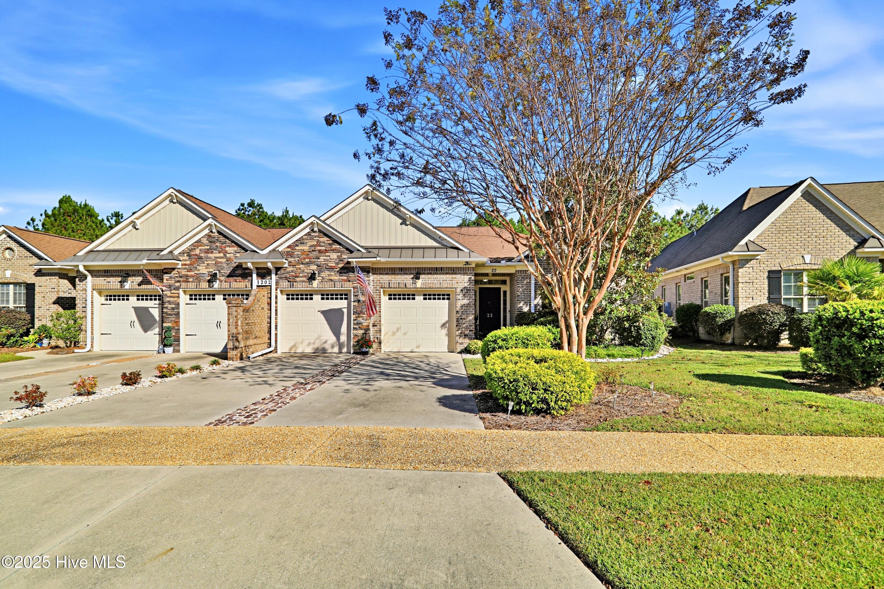 1202 Andora Drive SE, Unit 22