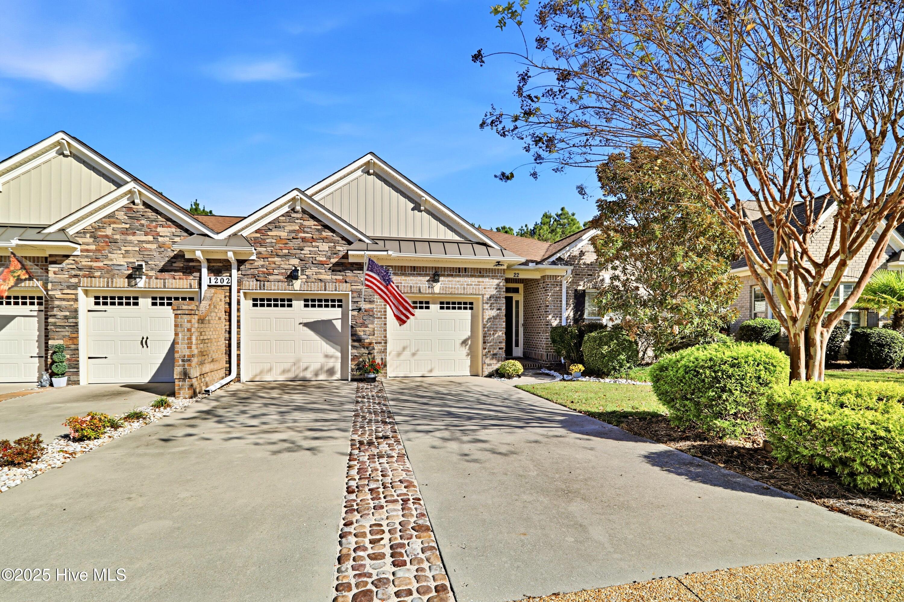 1202 Andora Drive SE, Unit 22