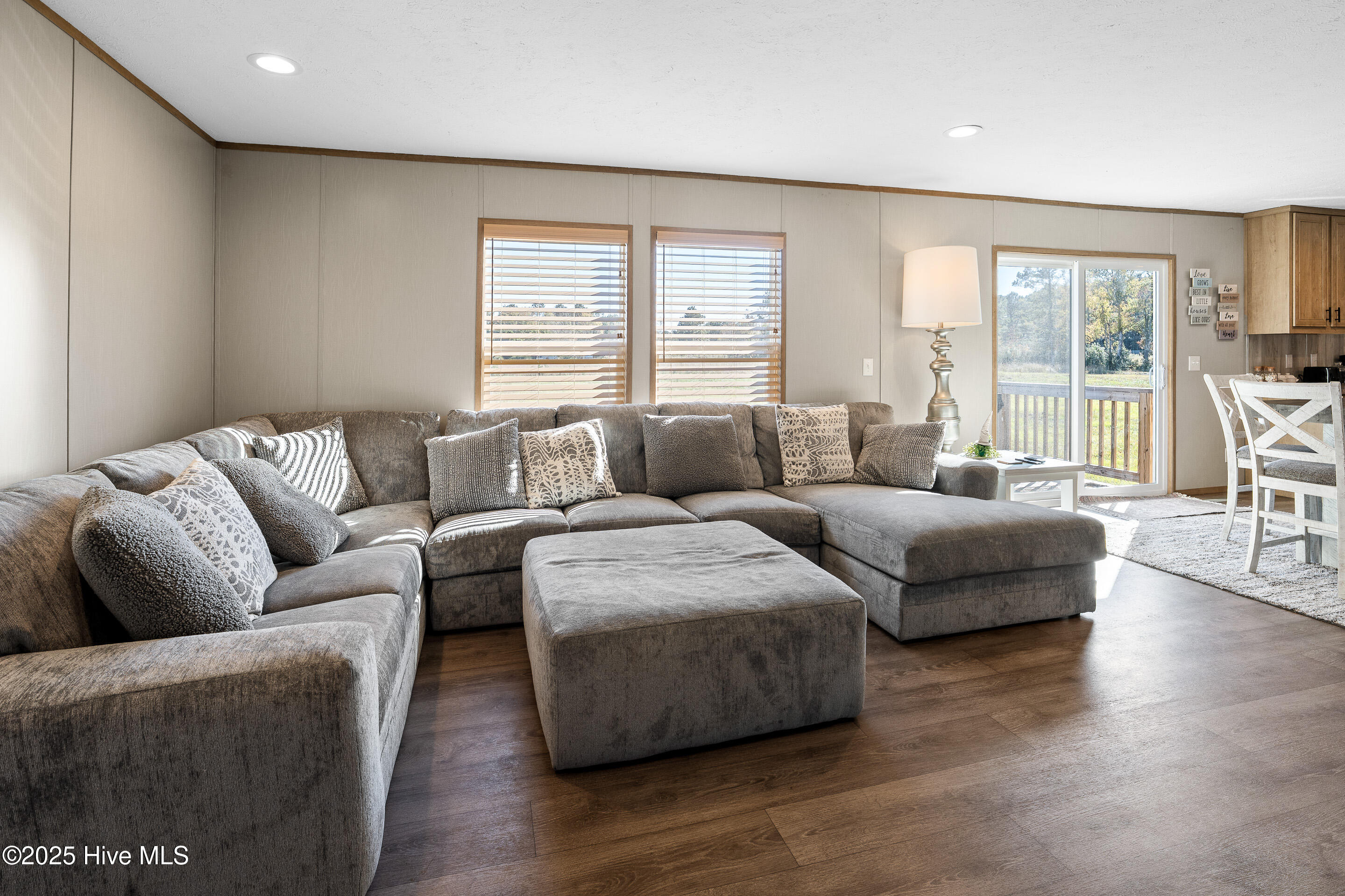 233 Benton Road SE