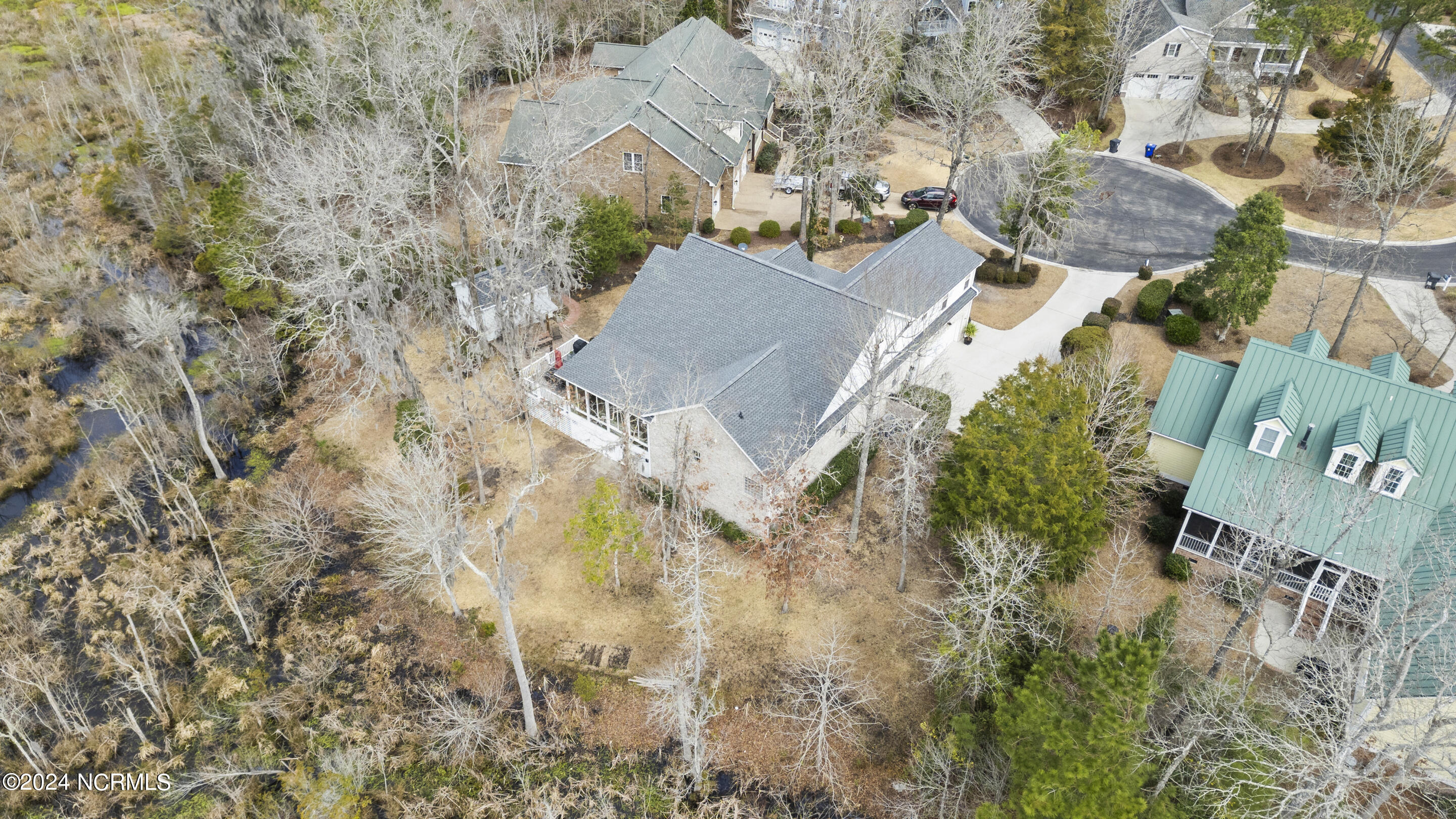 1420 Whisperwood Court SE
