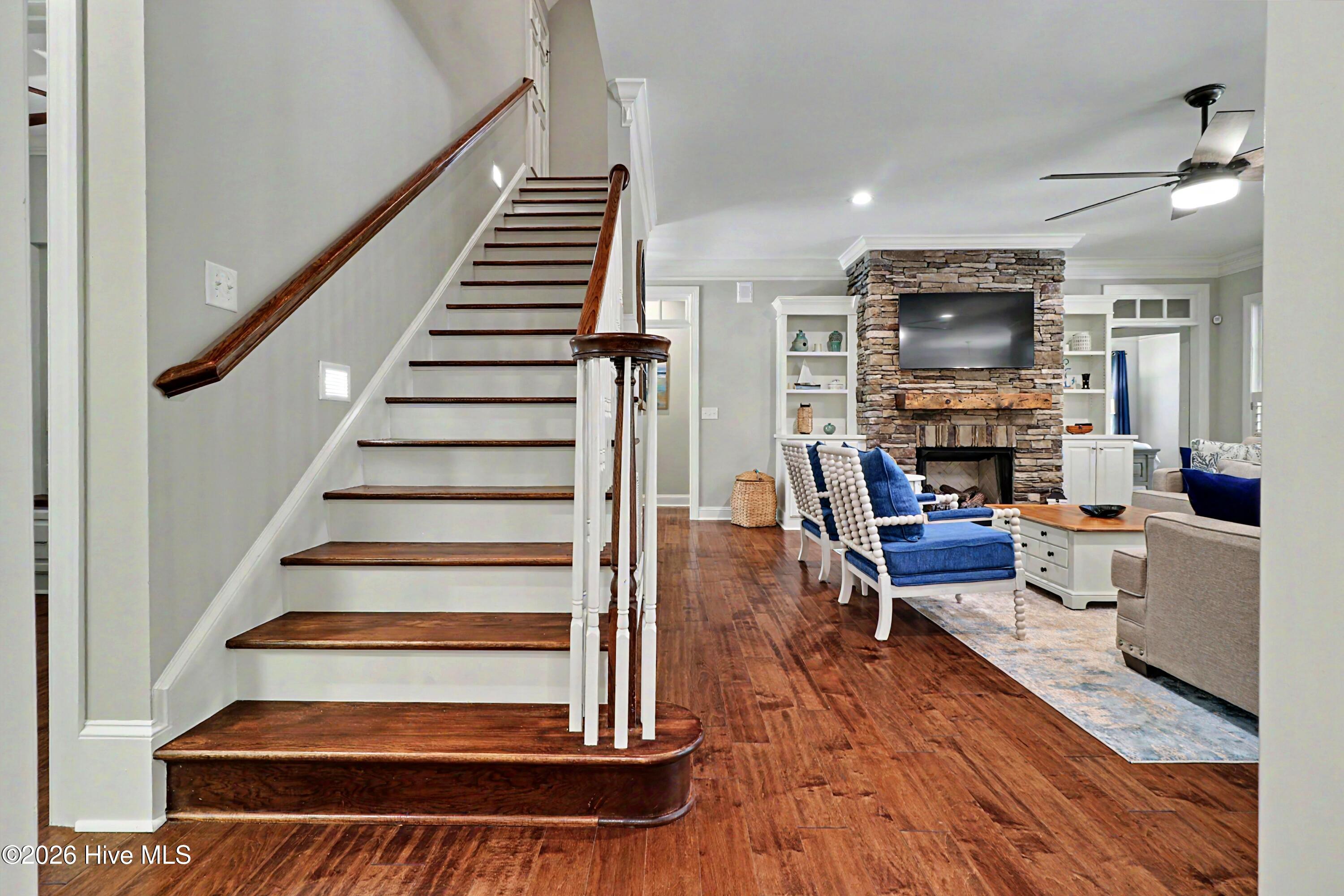 607 Carvalho Terrace SE