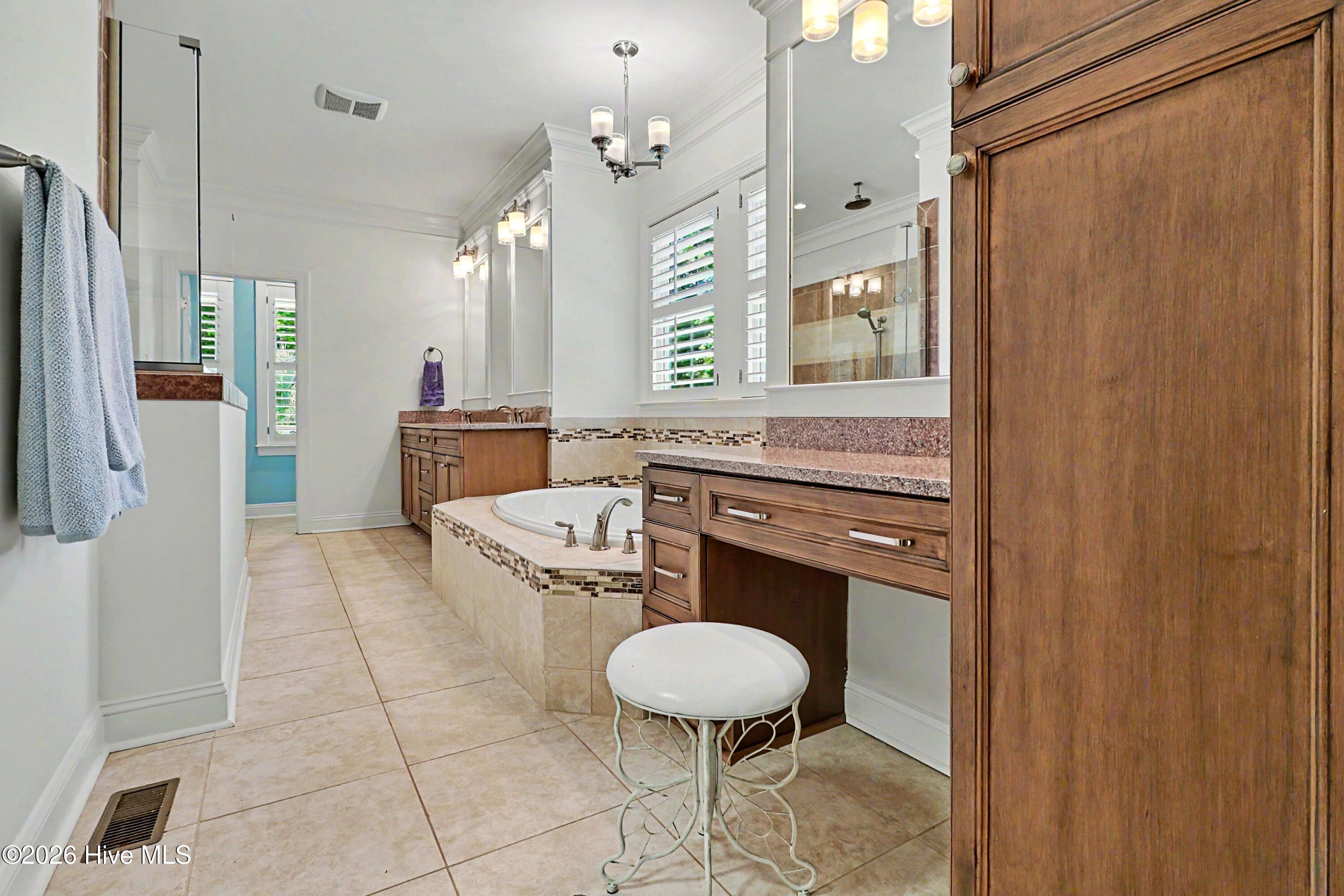 607 Carvalho Terrace SE