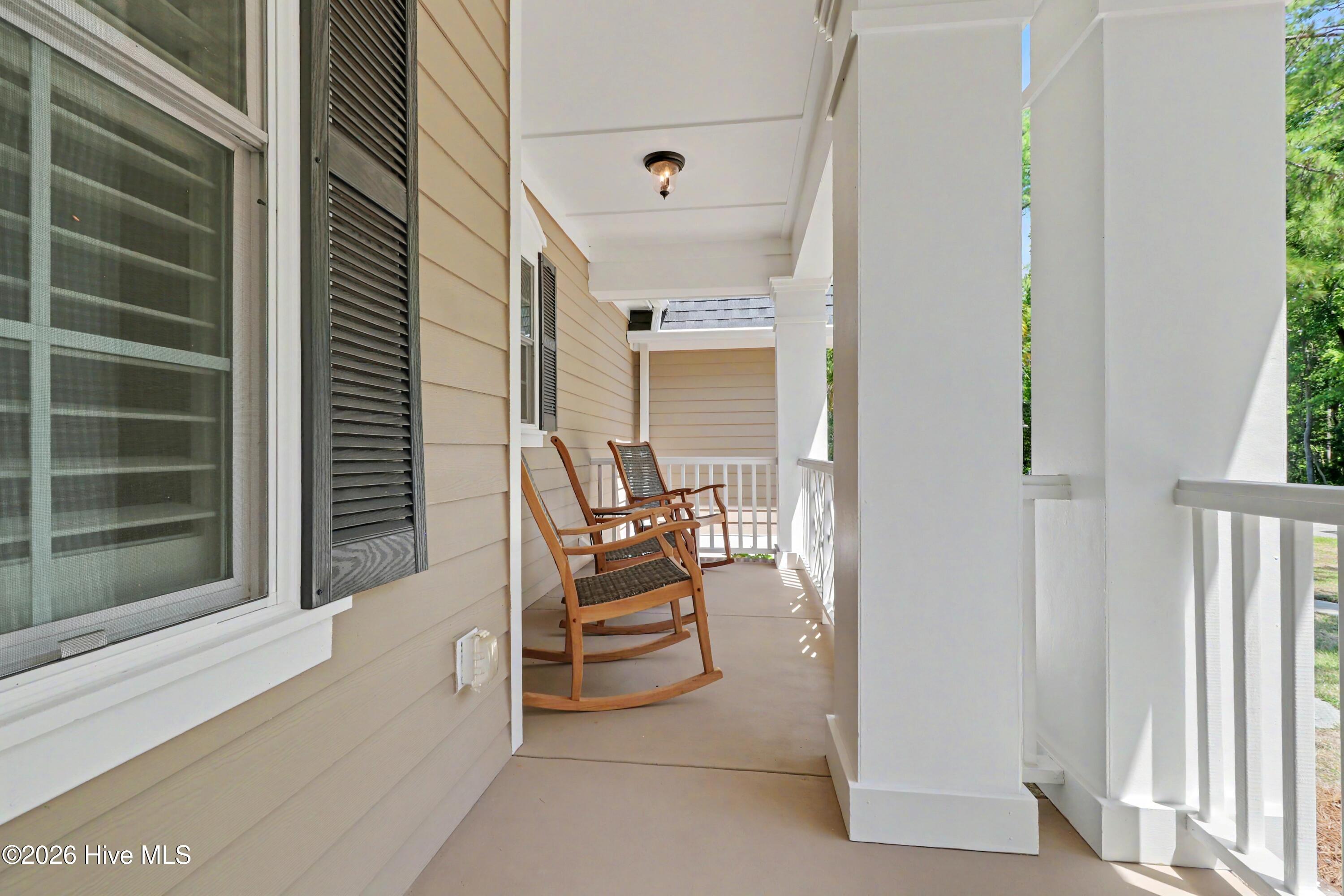 607 Carvalho Terrace SE