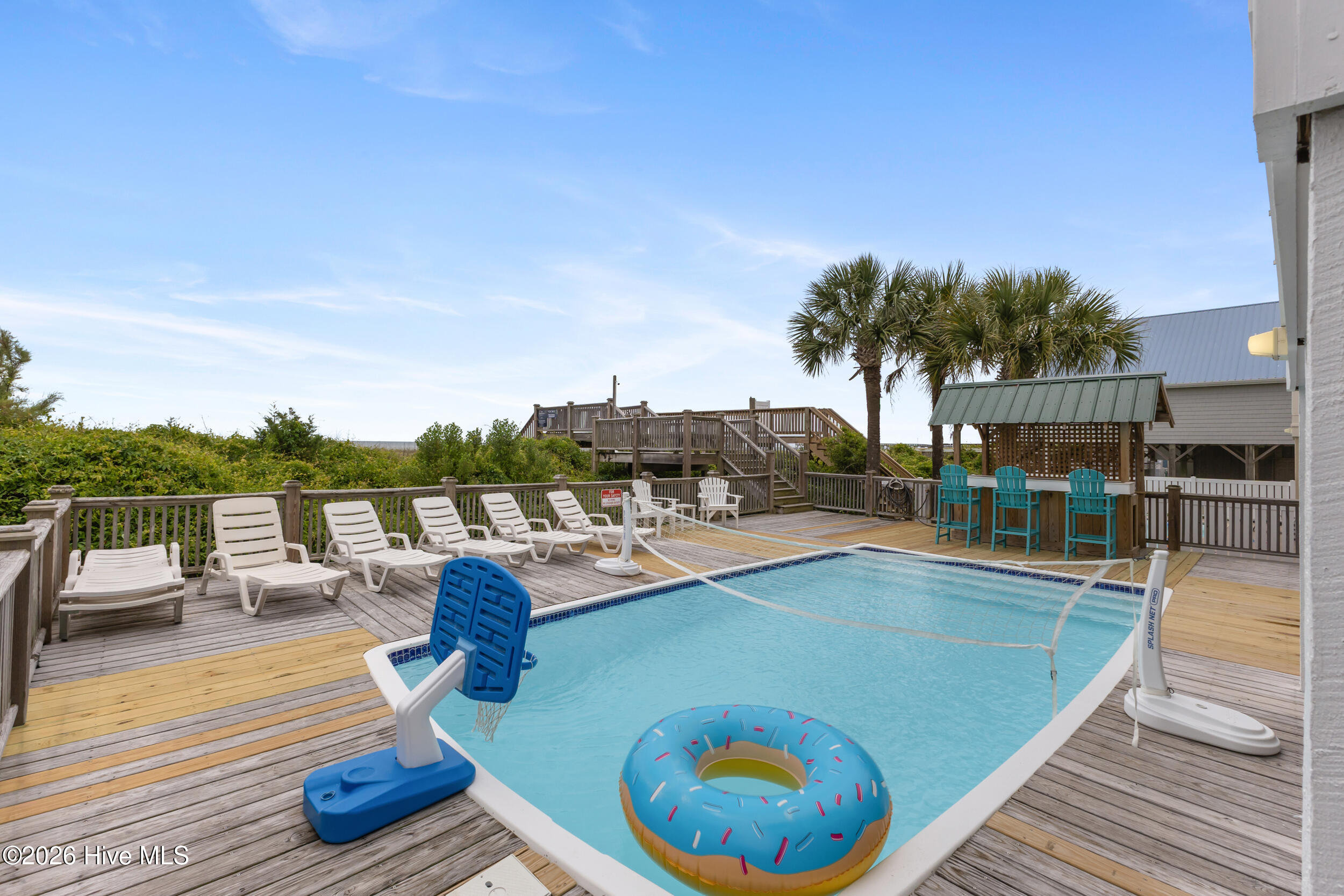 407 Ocean Boulevard W