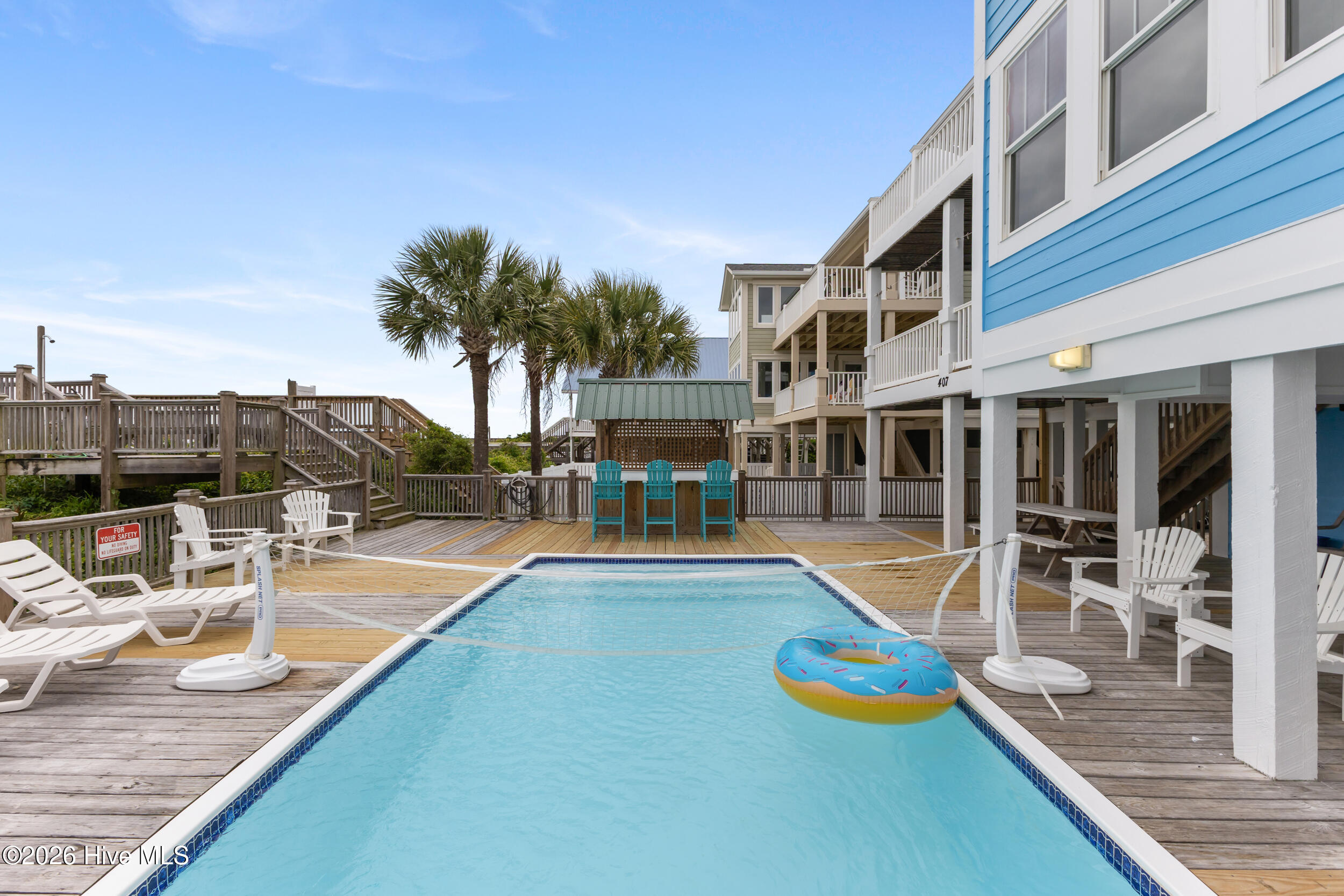 407 Ocean Boulevard W