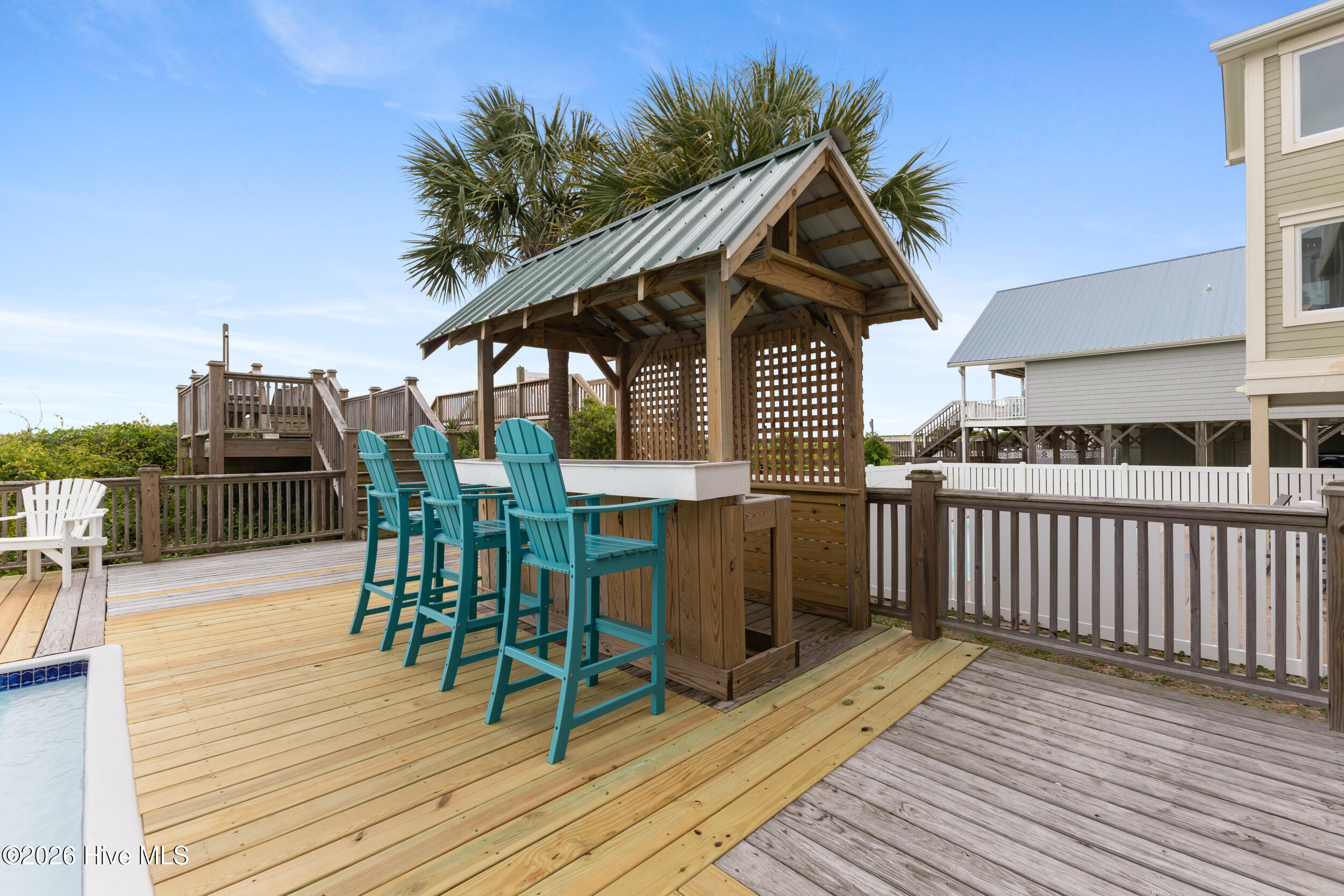 407 Ocean Boulevard W