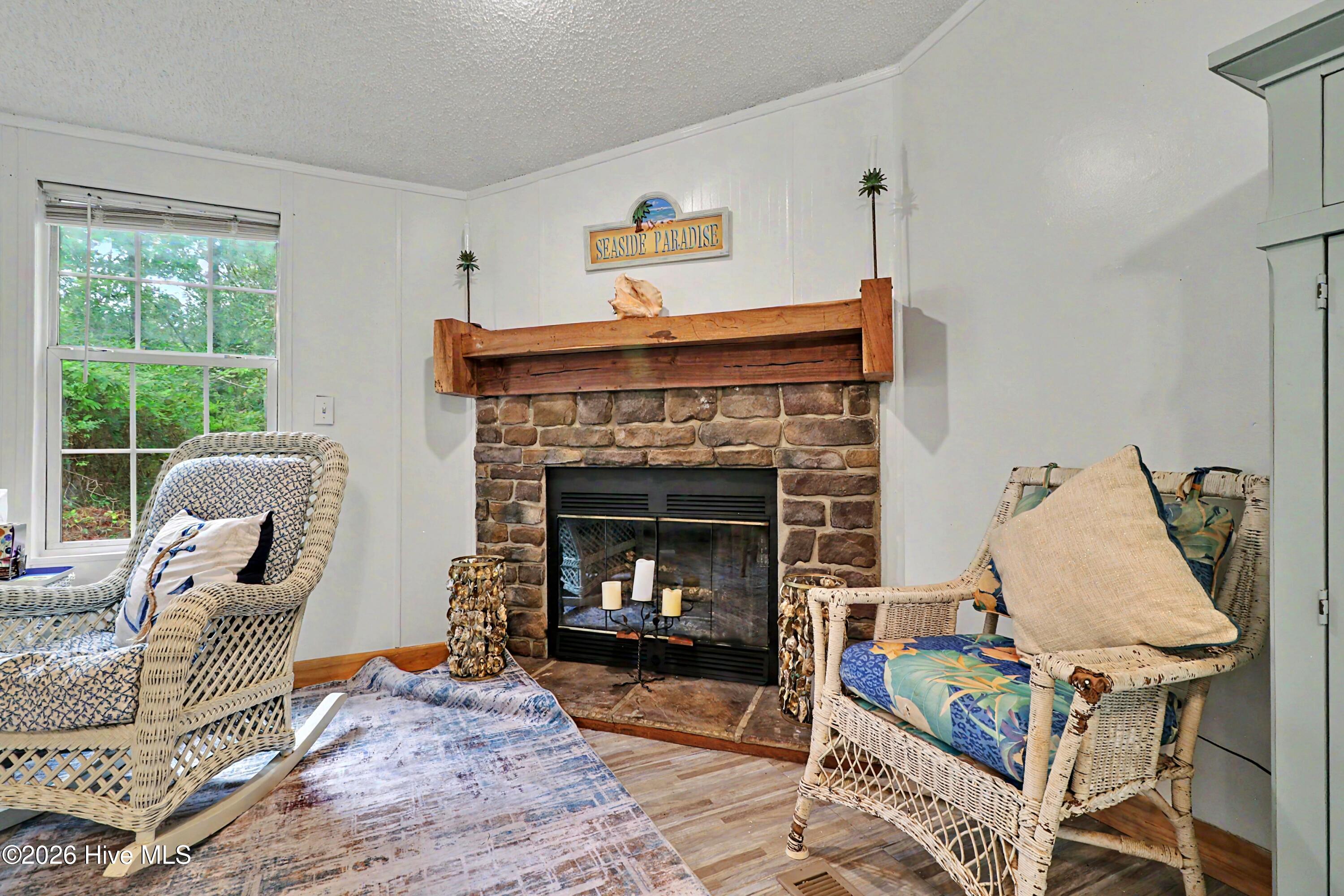 2271 Bob White Road SW