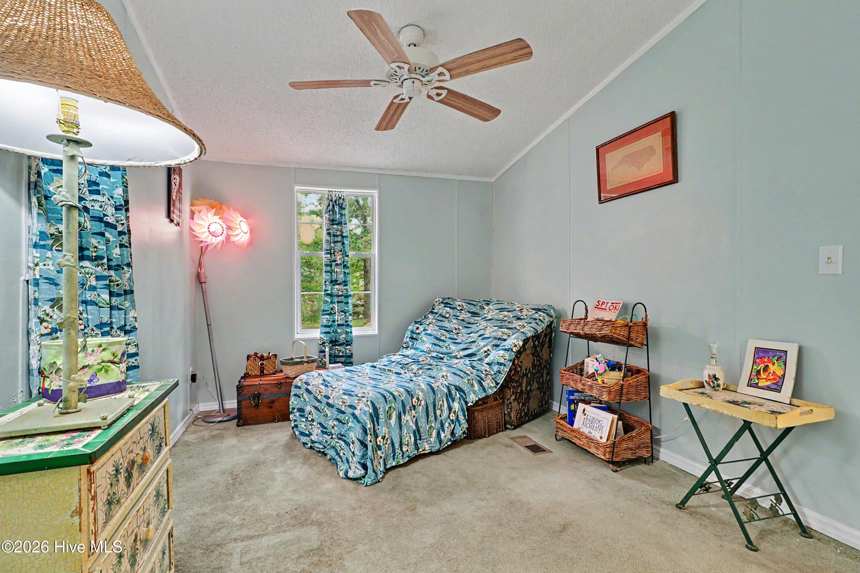2271 Bob White Road SW
