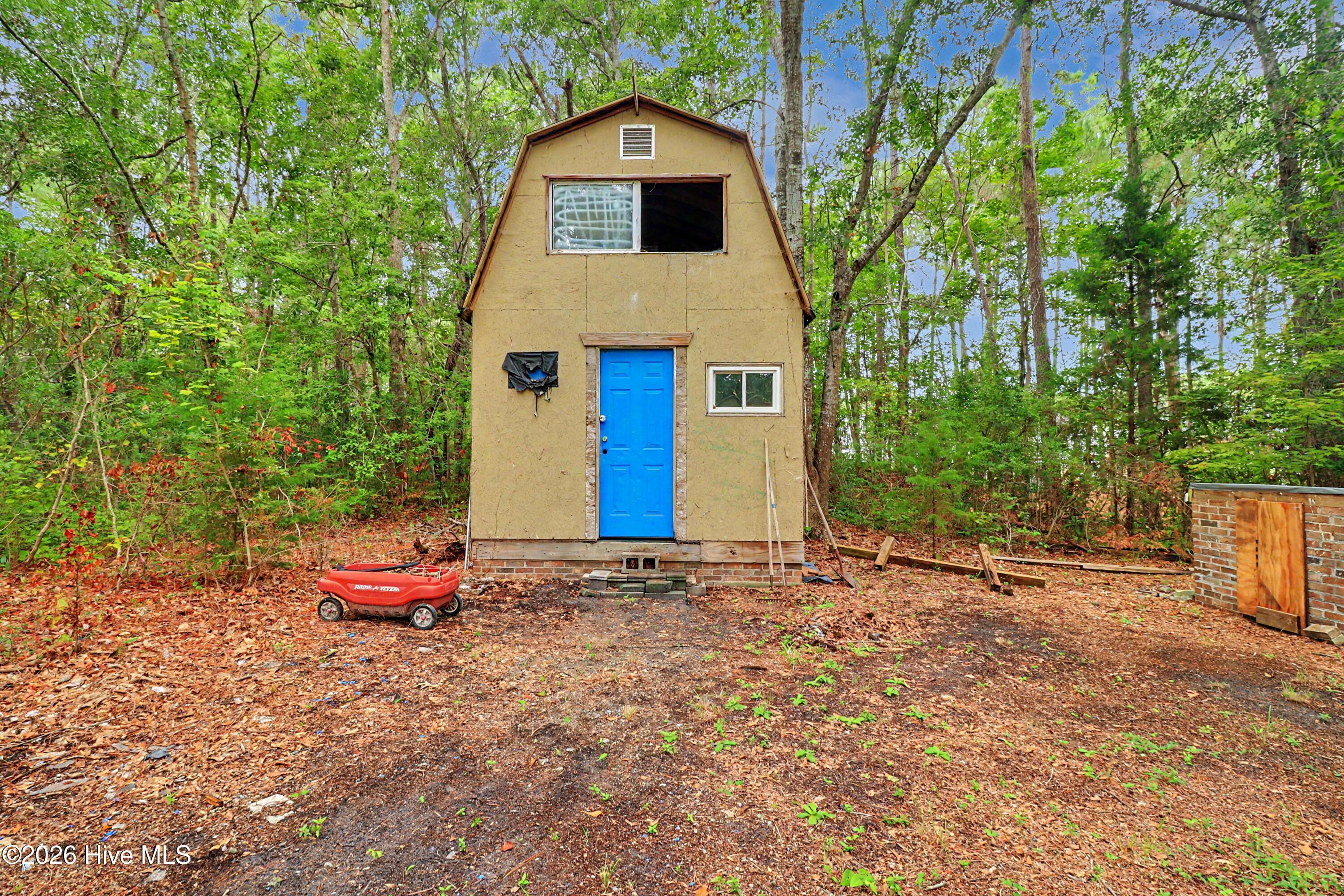 2271 Bob White Road SW