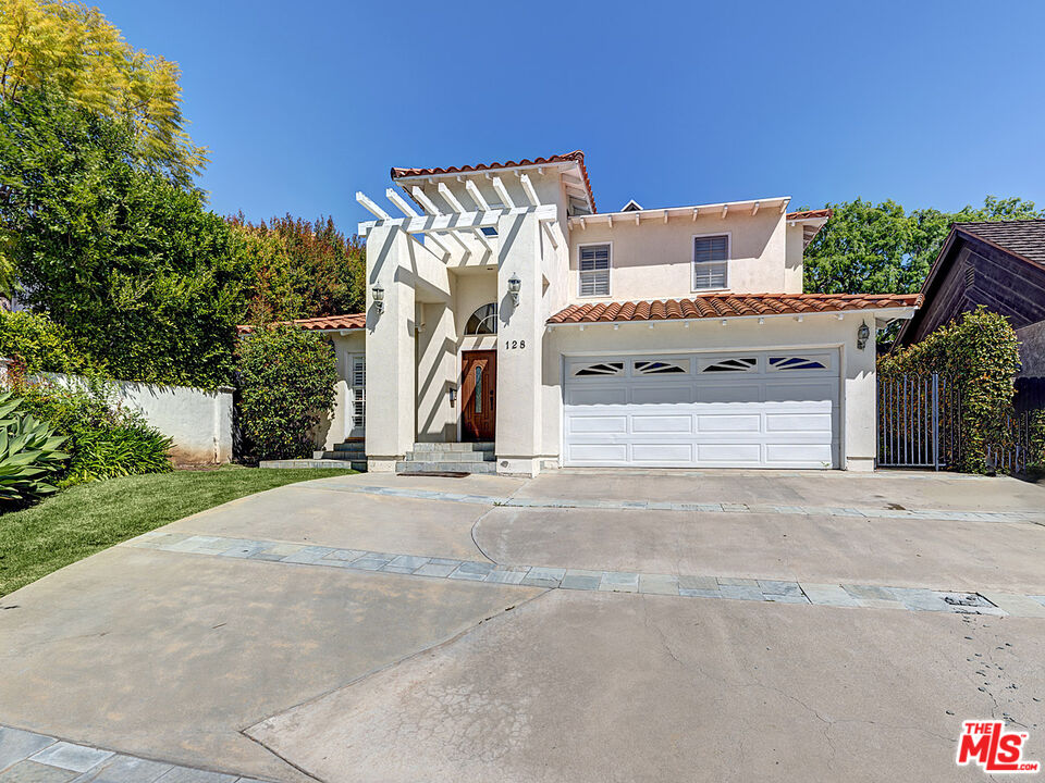 128 S Anita Ave