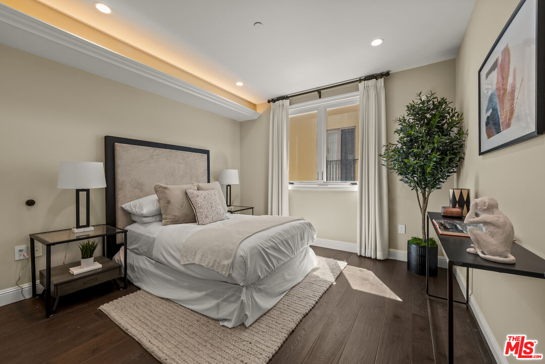 1825 Pandora Ave, #303