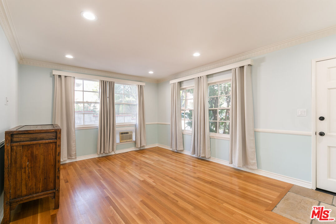 921 N Spaulding Ave, #1