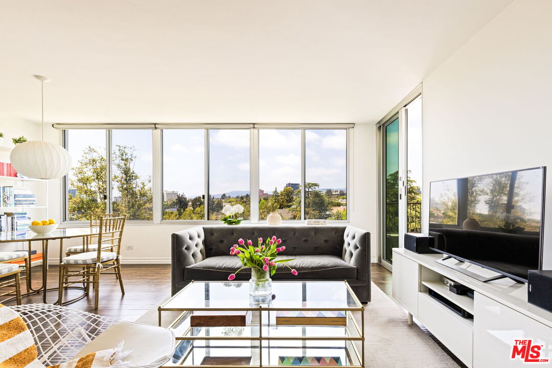 10501 Wilshire Blvd, #917