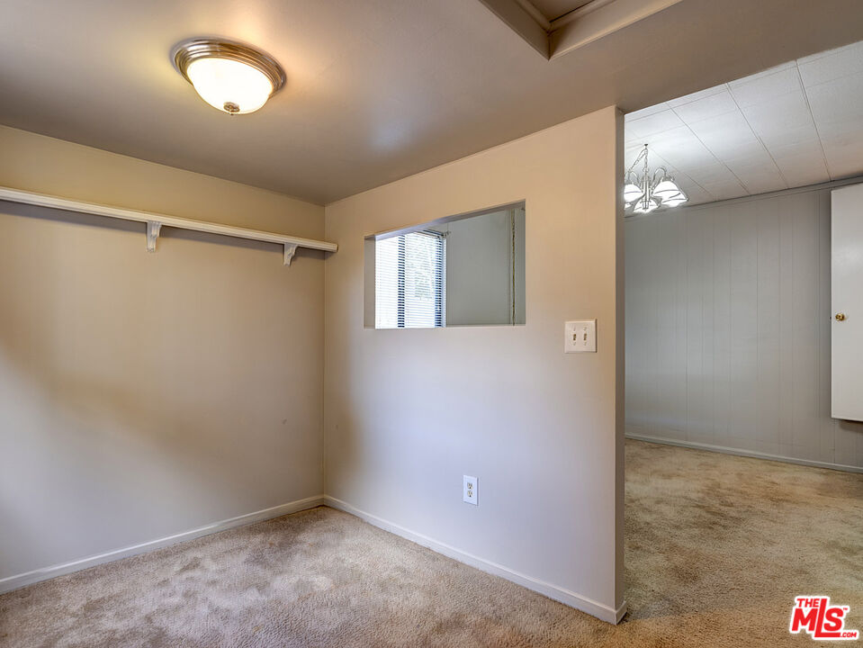 4137 Sunnyside Ave